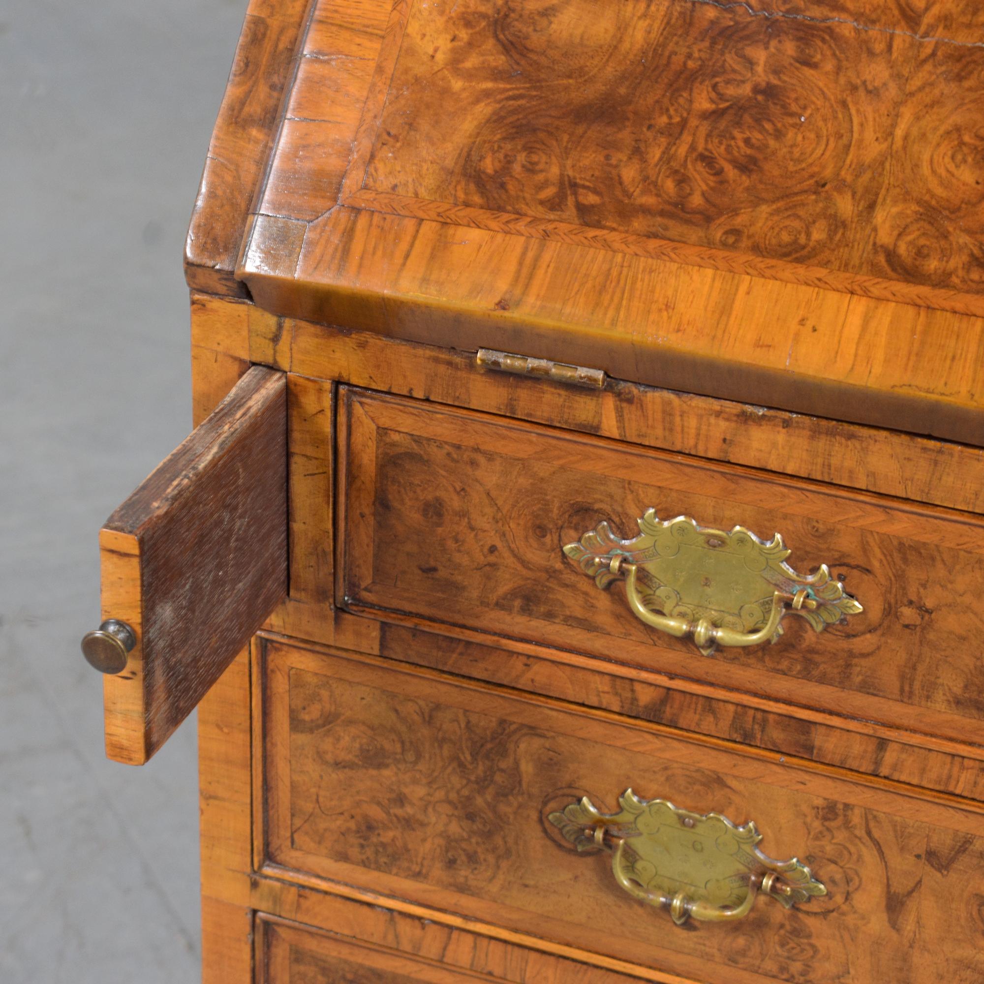1860s English George III Drop Front Desk with Original Walnut Finish 6