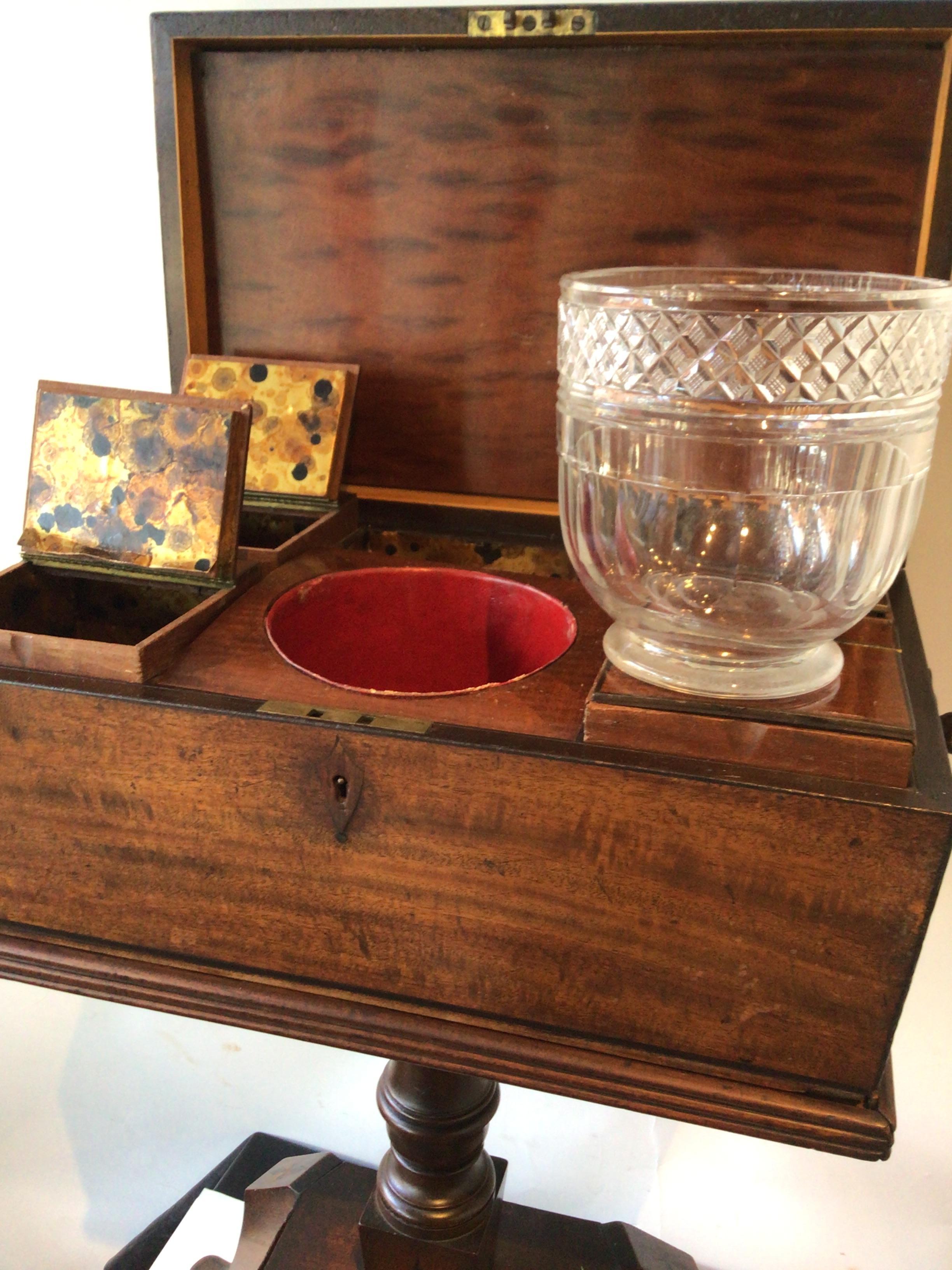 1860s English Tea Caddy Side Table For Sale 5