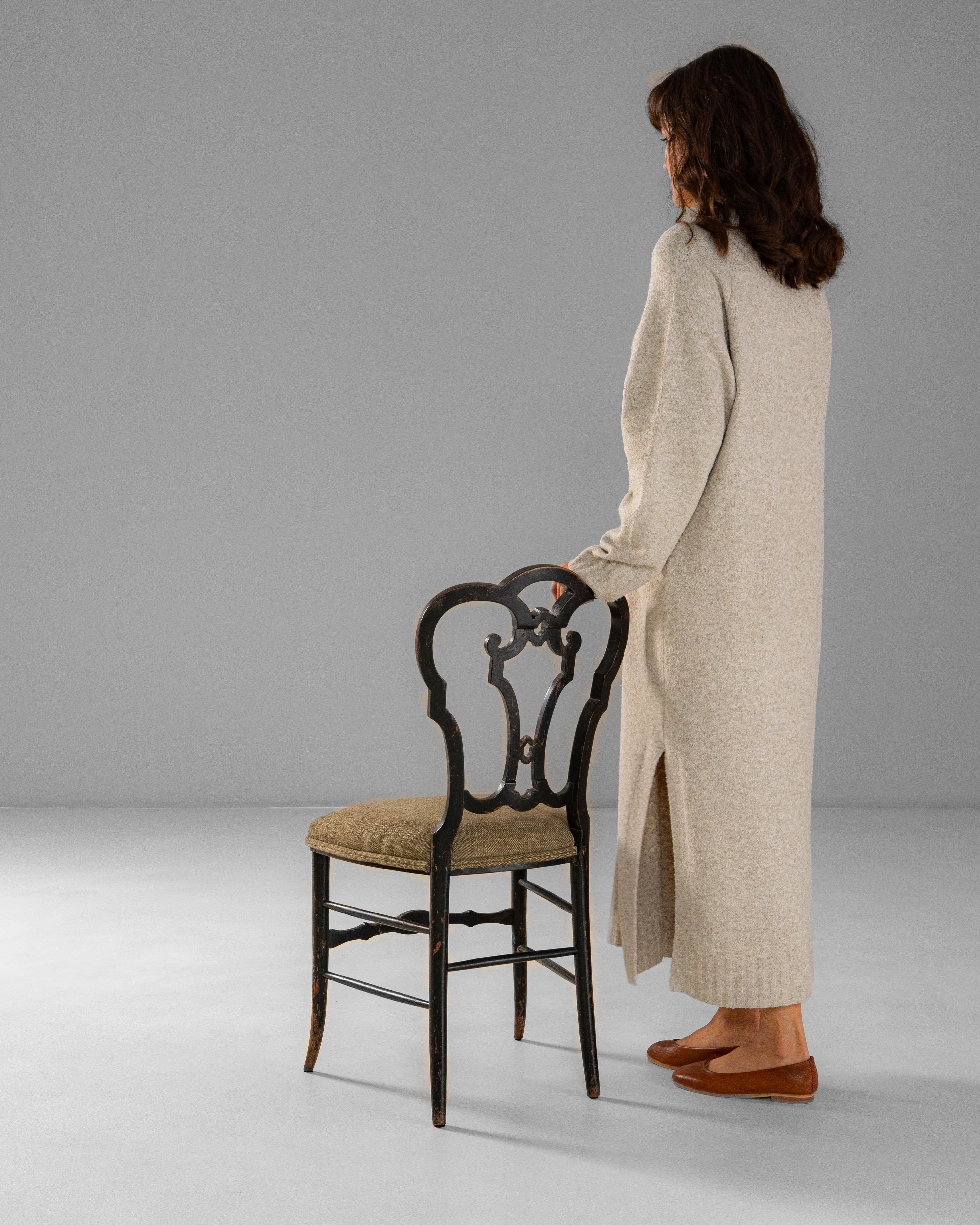 XIXe siècle 1860s French Baroque Revival Wooden Chair With Upholstered Seat en vente