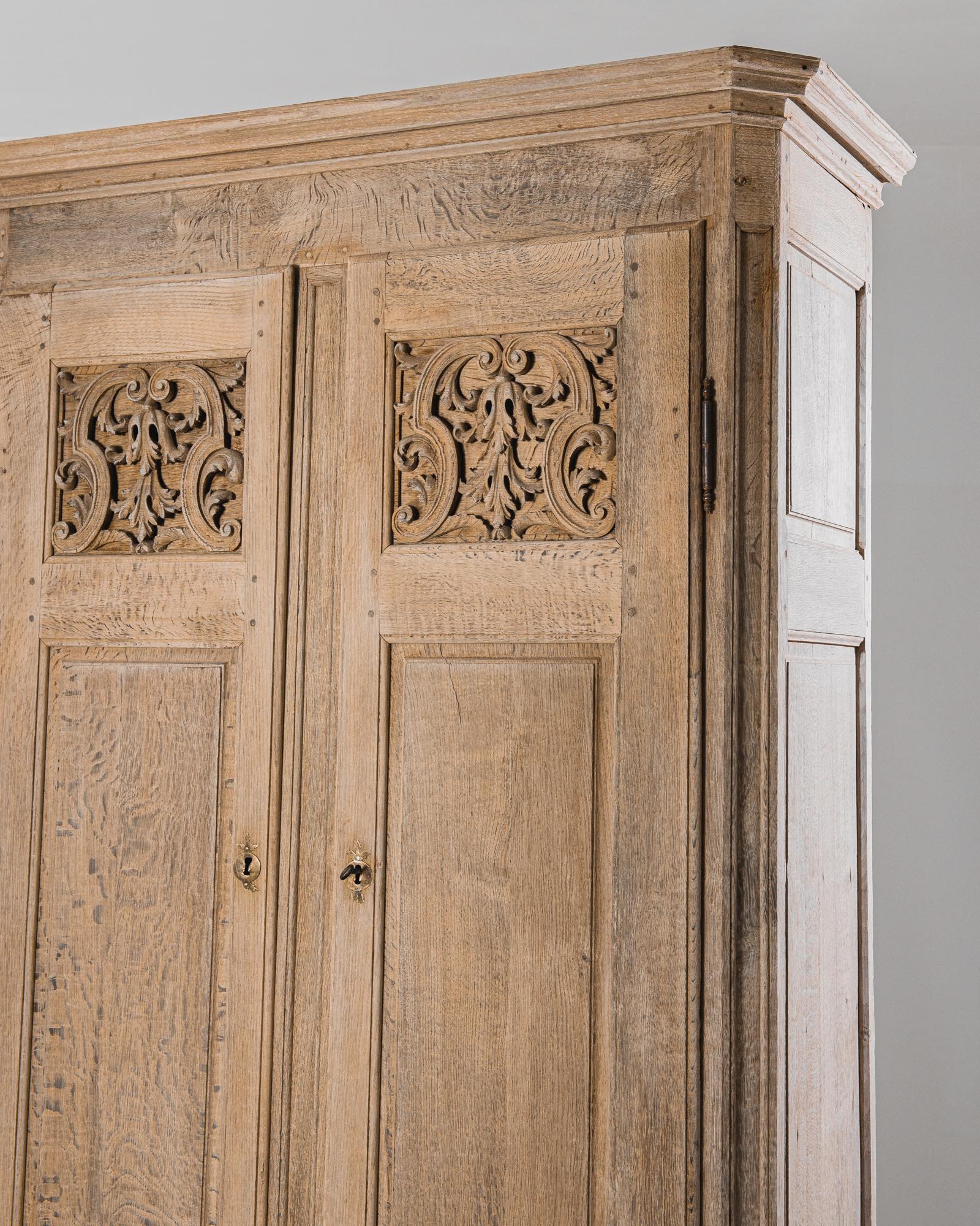 1860s French Bleached Oak Armoire In Good Condition In High Point, NC