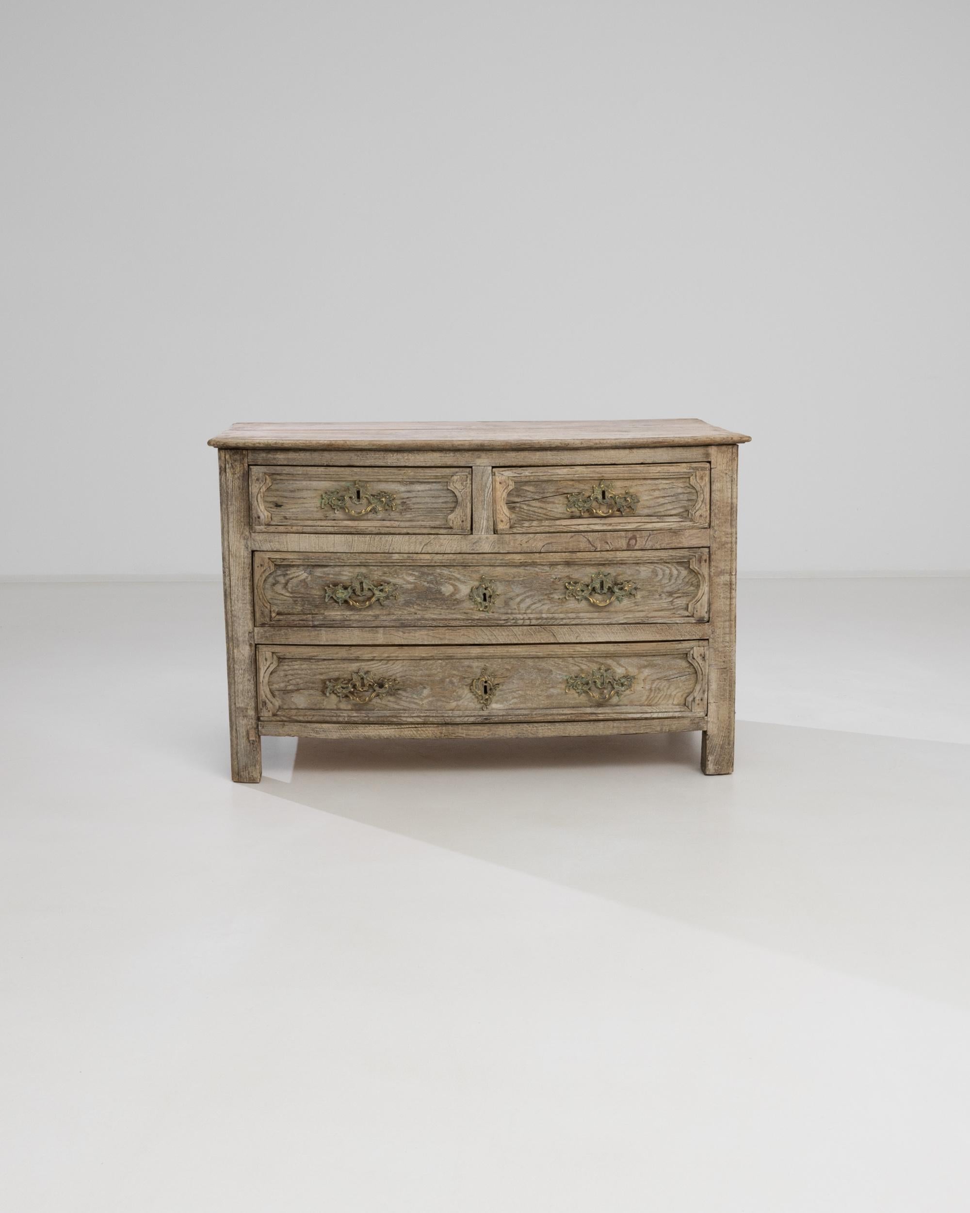 1860s French Bleached Oak Chest of Drawers 5
