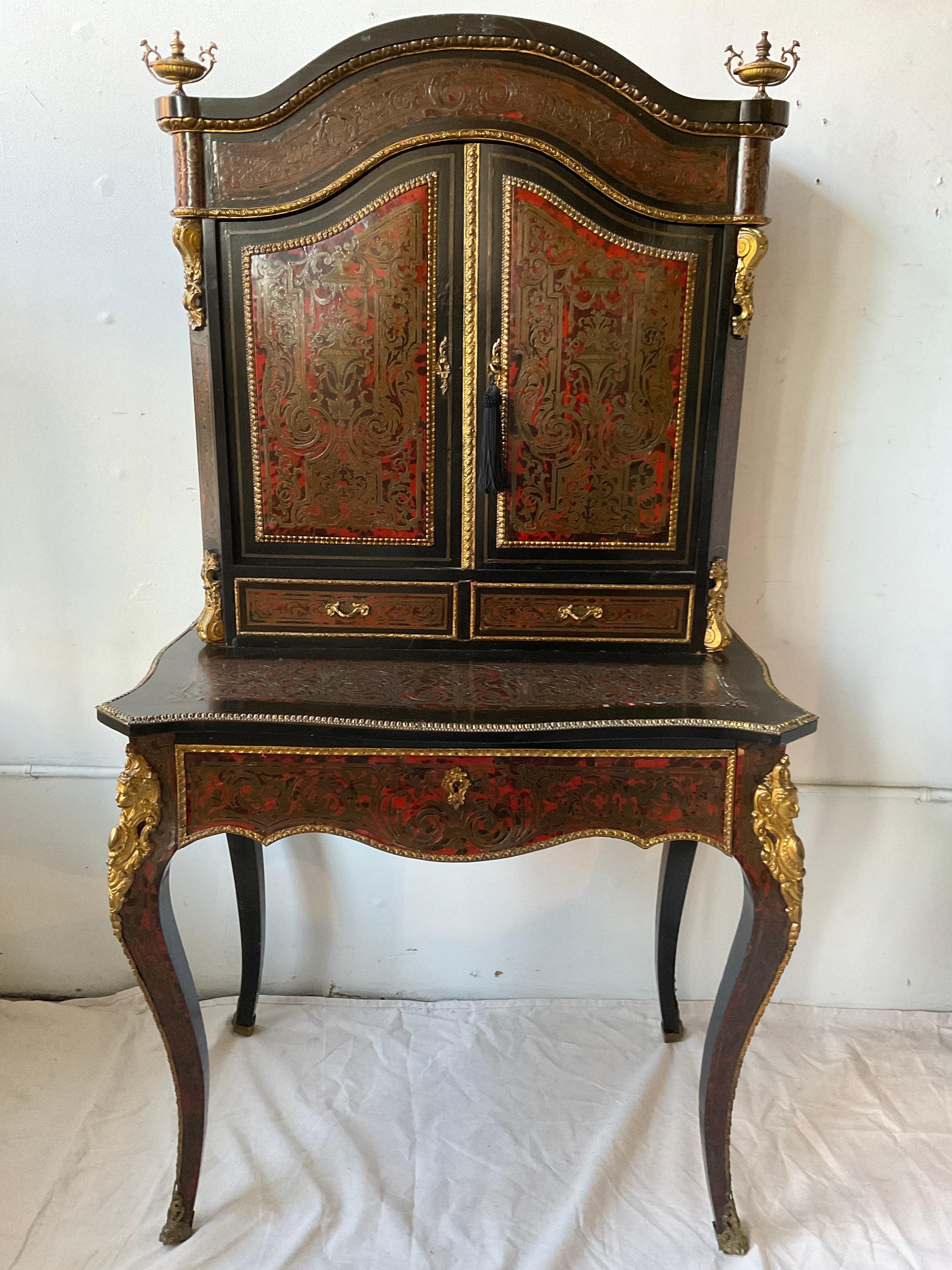 1860s French boulle writing desk. No shelves.