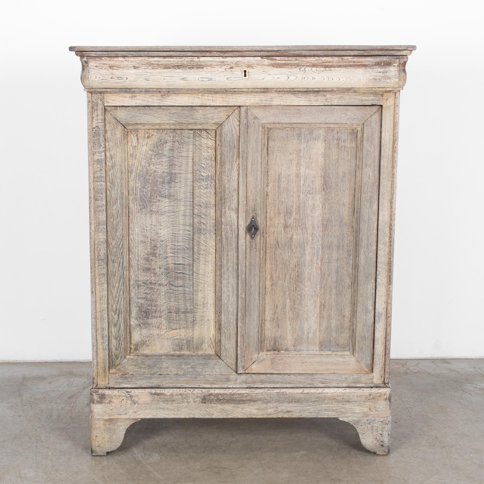 1860s French Country Oak Cabinet 2
