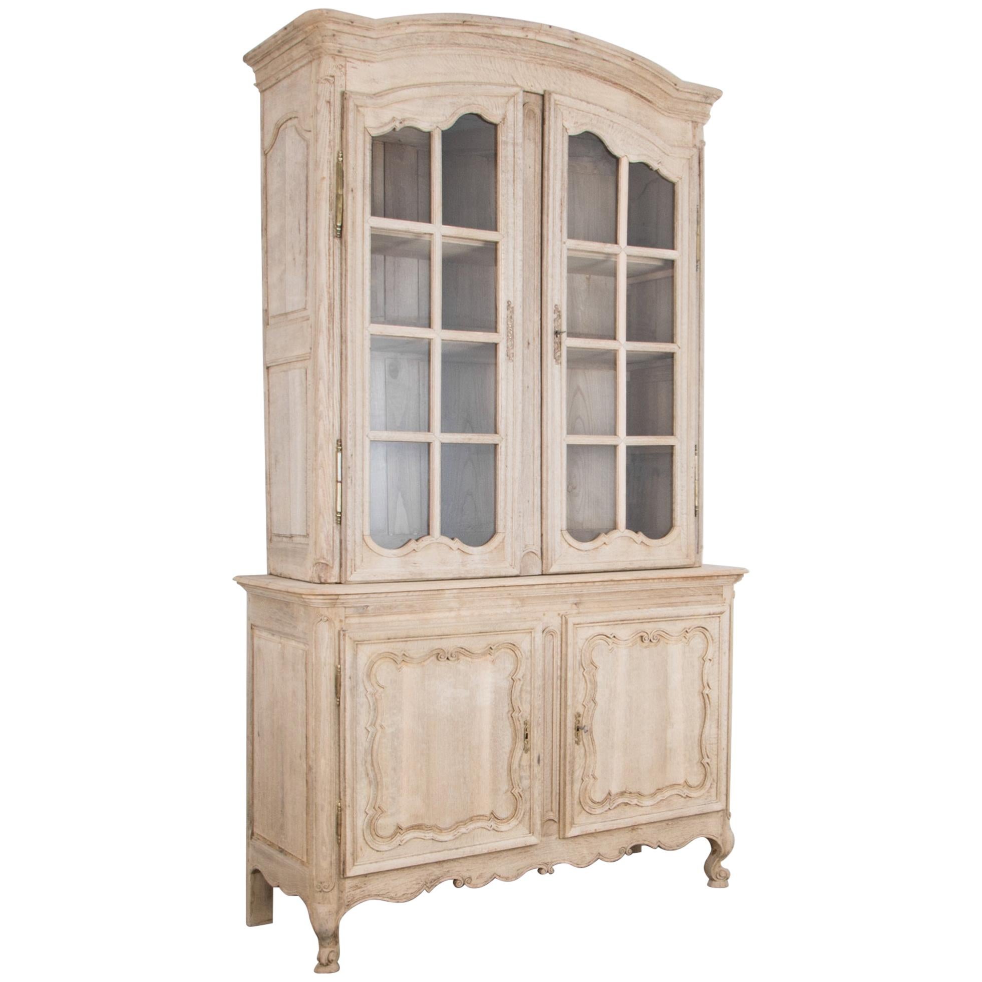 1860s French Oak China Cabinet a Deux Corps