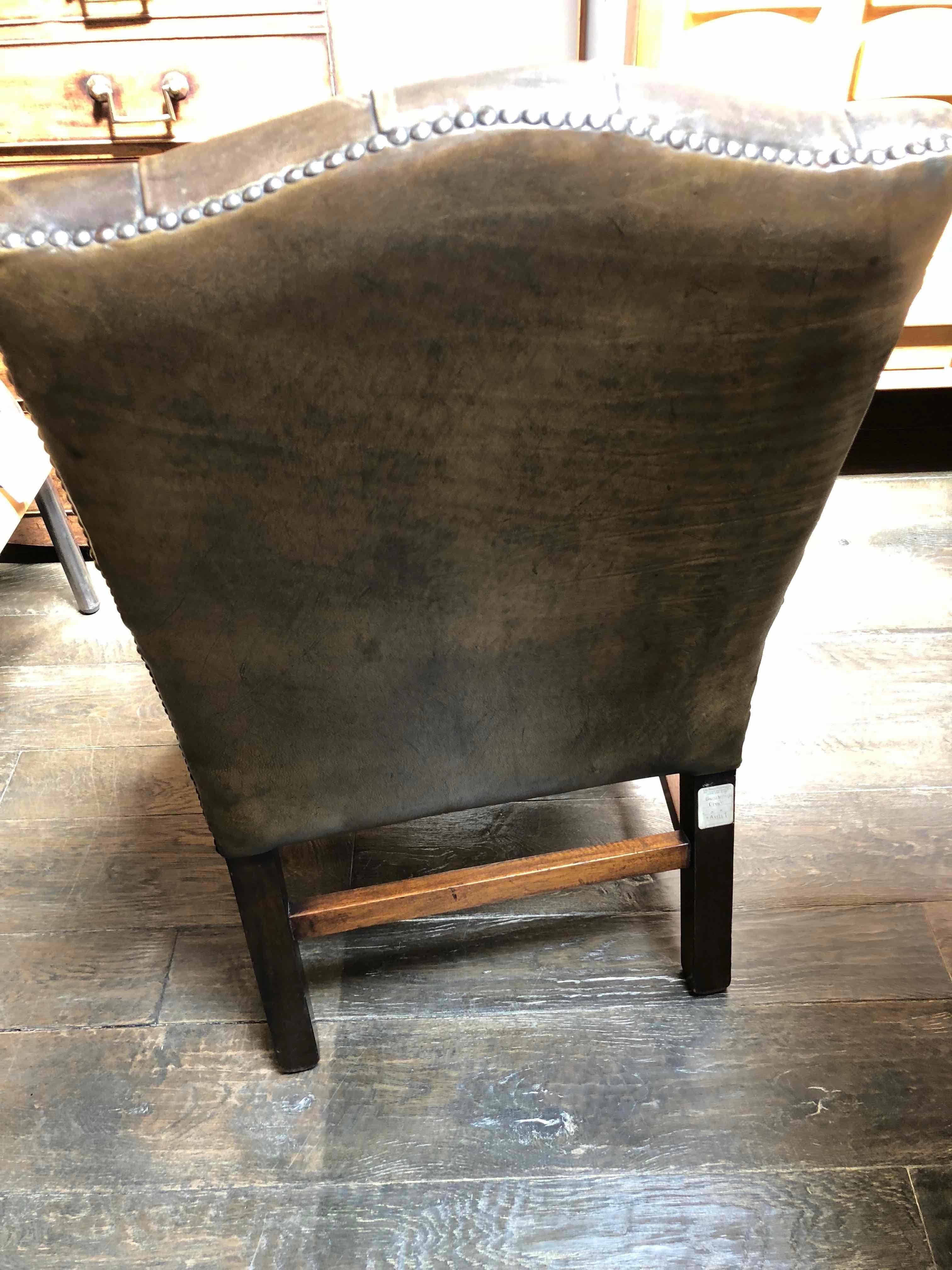 1860s Gainsborough Light Brown Original Leather Upholstered Tufted Armchair In Good Condition In Los Angeles, CA