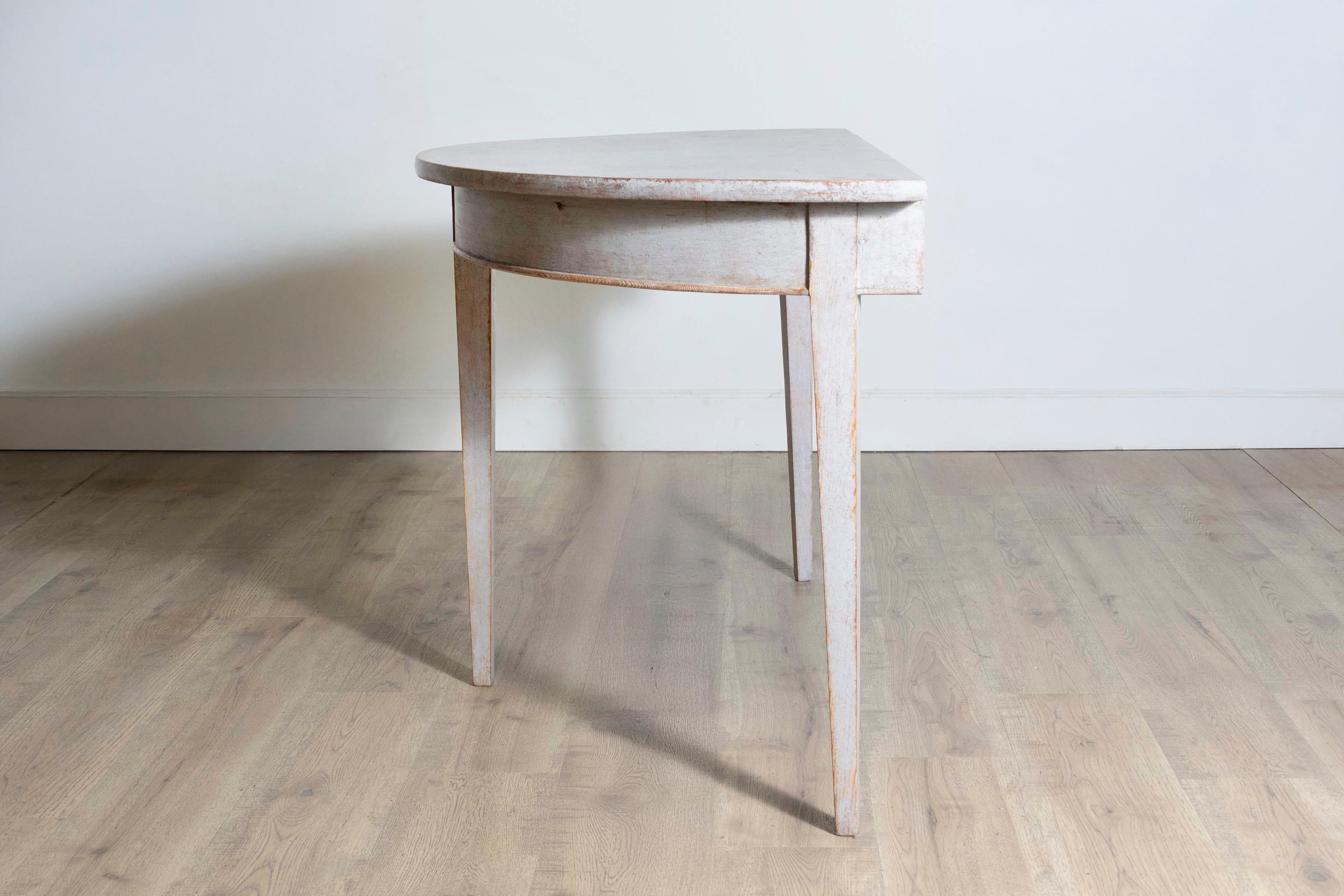 Wood 1860s Gustavian Style Swedish Painted Demi-Lune Tables with Tapered Legs For Sale