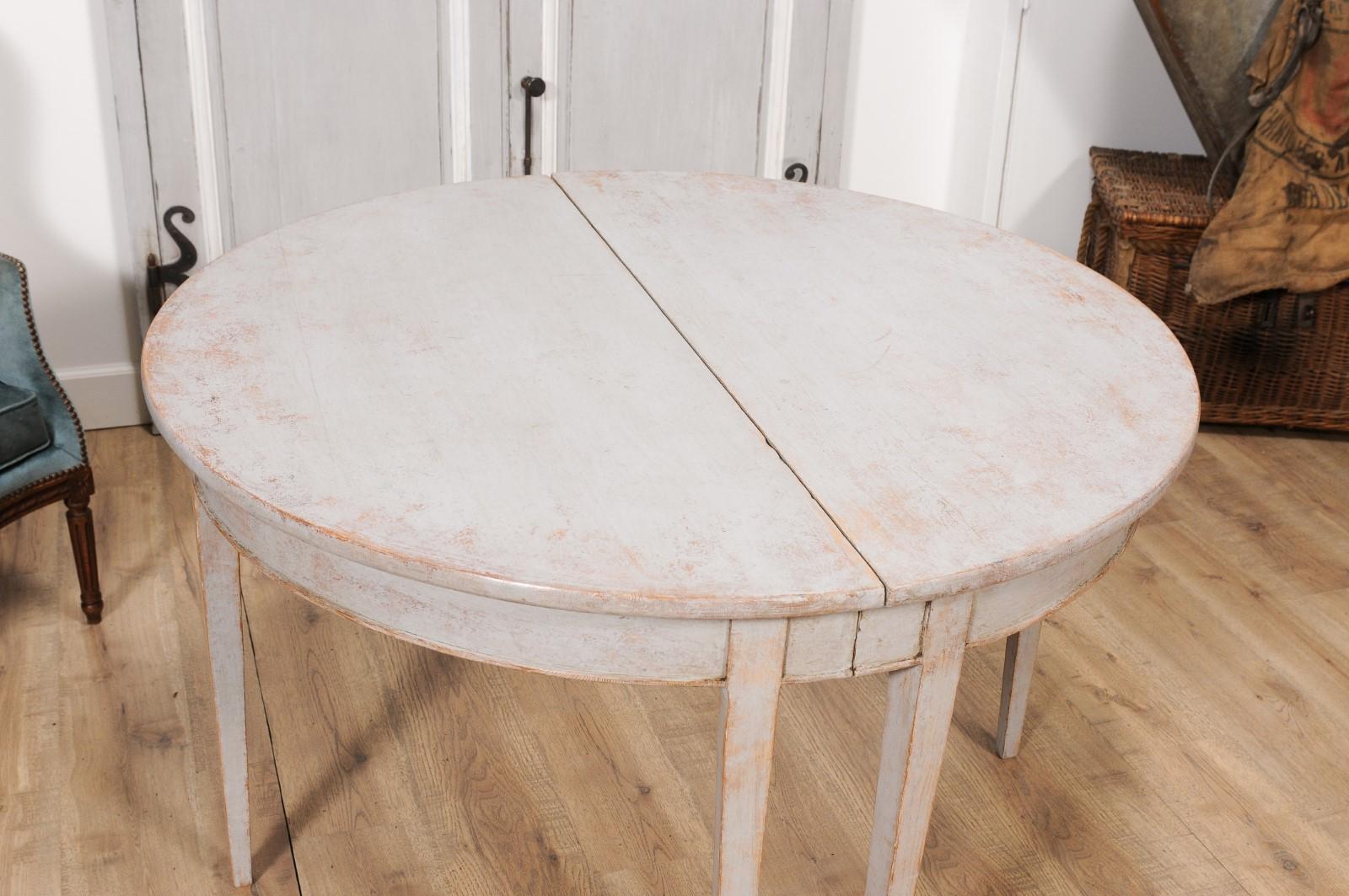 1860s Gustavian Style Swedish Painted Demi-Lune Tables with Tapered Legs For Sale 3