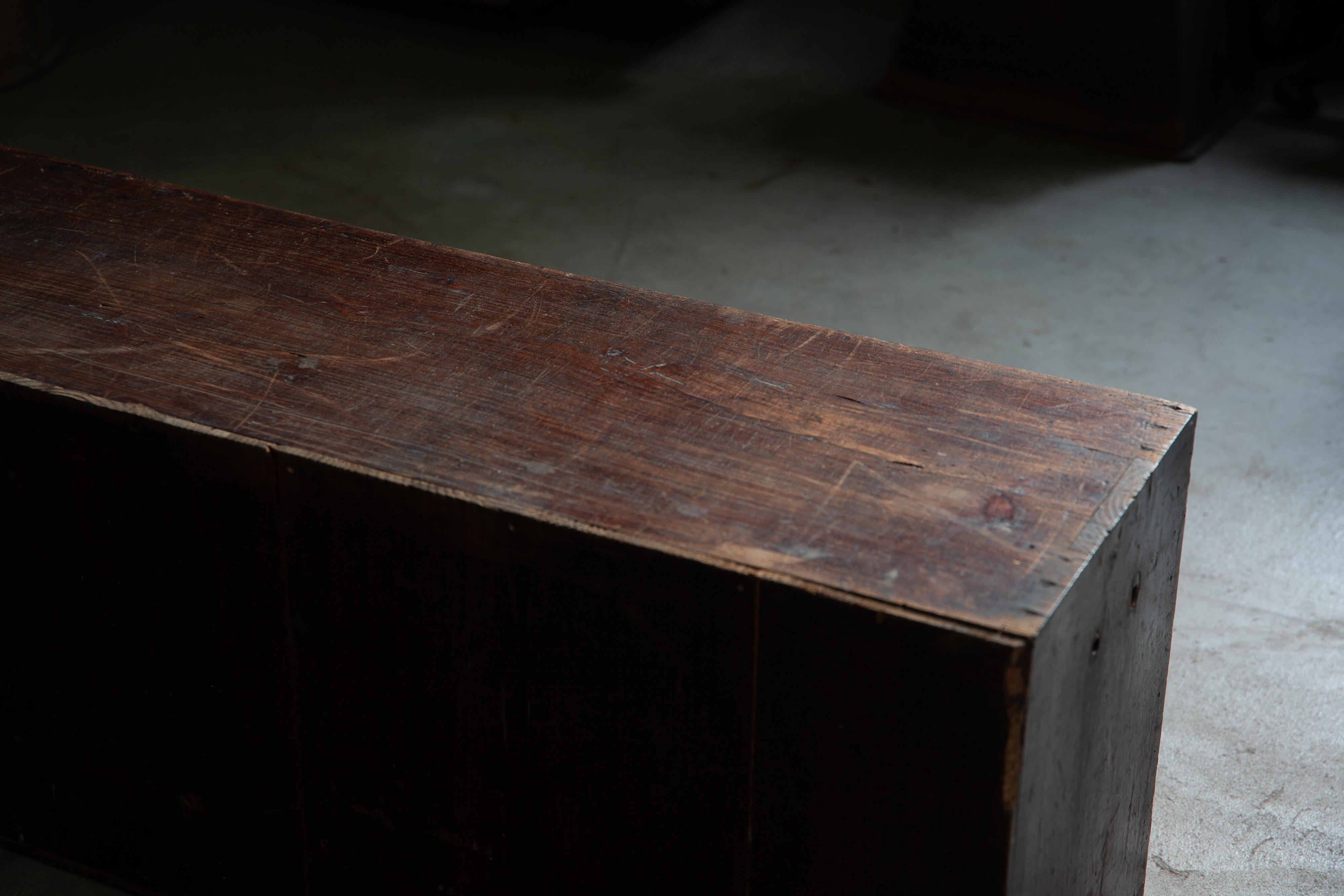 1860er japanische antike Tansu Medizin Kommode & Schwert Lagerung wabi sabi im Angebot 7