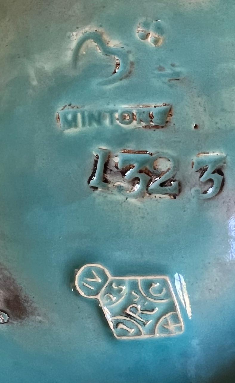 Piatto da ostrica verde smeraldo Minton del 1870 in vendita 2