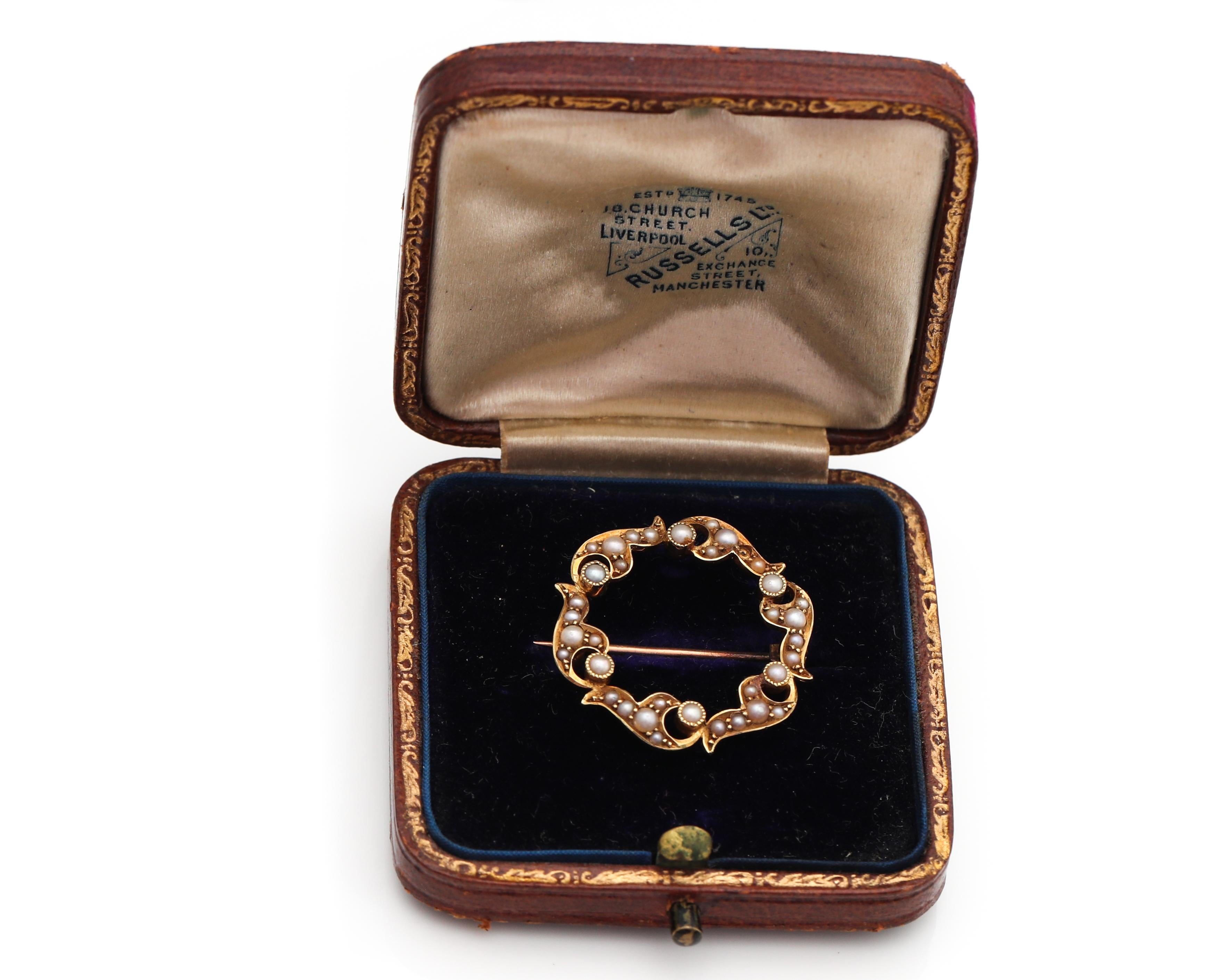 1860s Romantic Era Seed Pearl Pin Brooch in 15 Karat Yellow Gold In Excellent Condition In Atlanta, GA