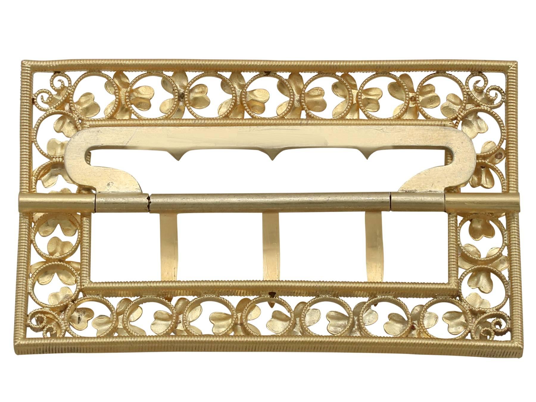 Boucle de ceinture victorienne en or jaune avec diamants et rubis, années 1860 en vente 1