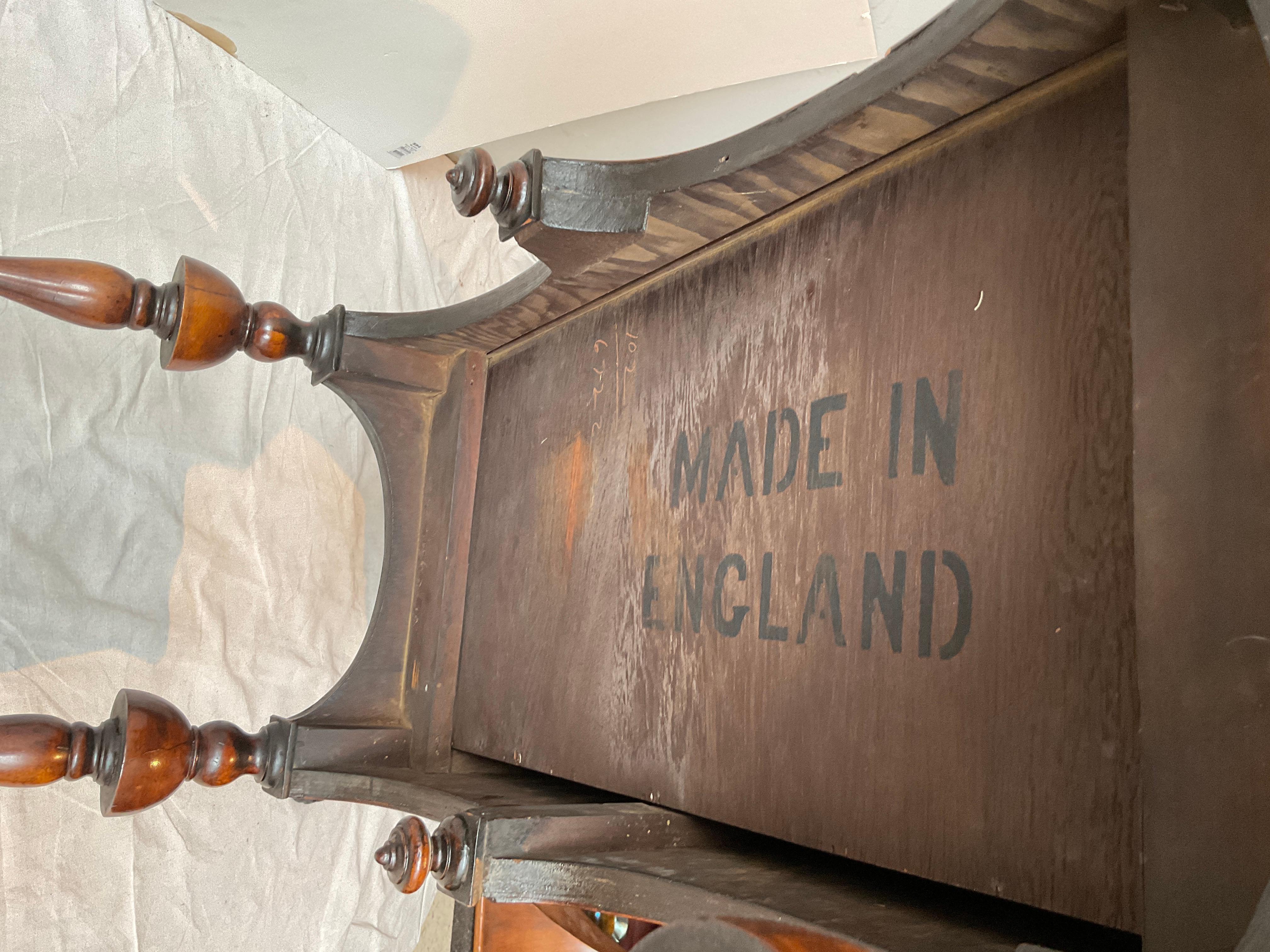 William & Mary inglese del 1860  Tavolino da toilette in vendita 10