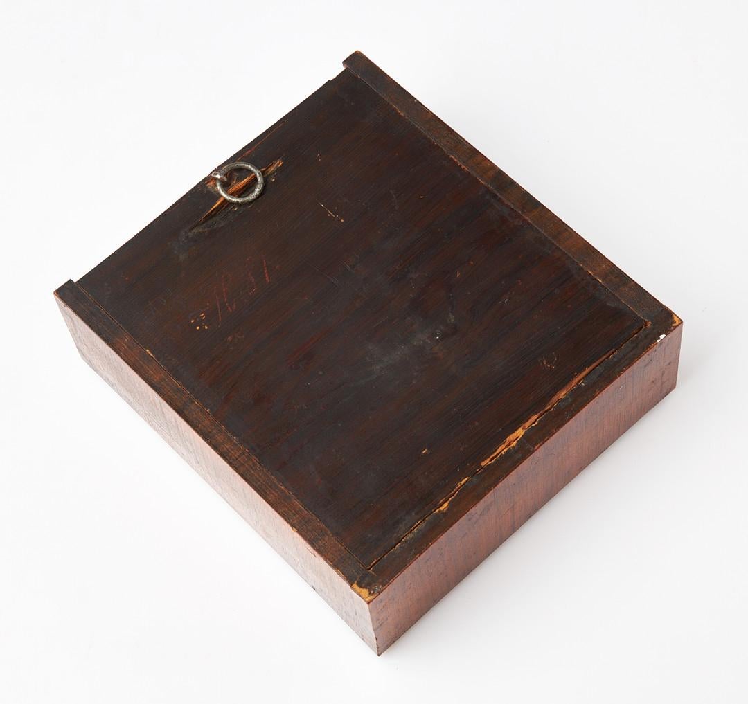 1861 Russische Ikone Heilige Mutter von Tihvin Tempera auf Holz Vergoldet 84 Silber Kiot im Angebot 9