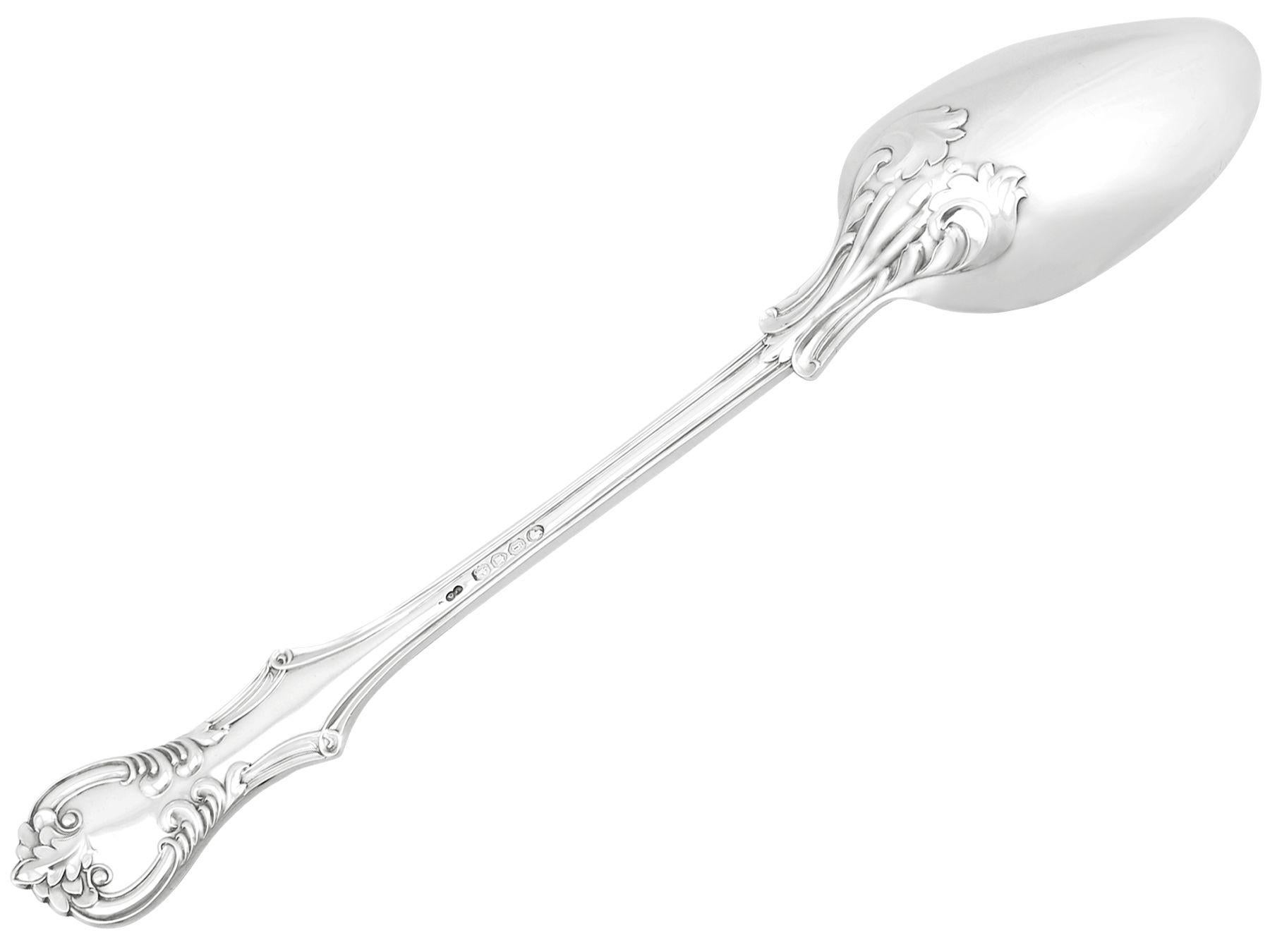 British 1862 Antique Victoria Pattern Sterling Silver Gravy Spoon For Sale