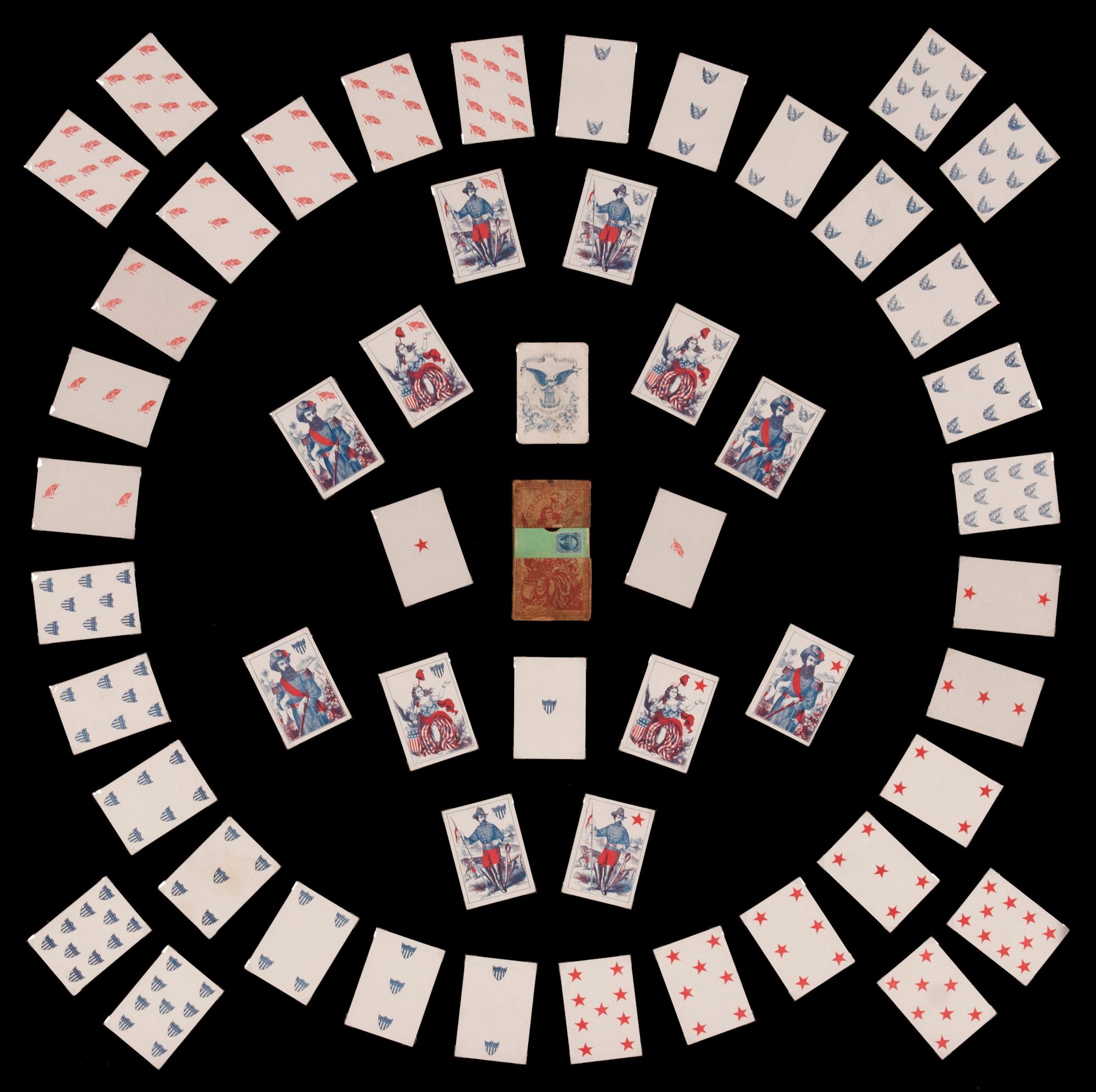 Américain Jouer aux cartes de la guerre civile de 1862 avec étoiles, drapeau, guirlandes et aigles en vente
