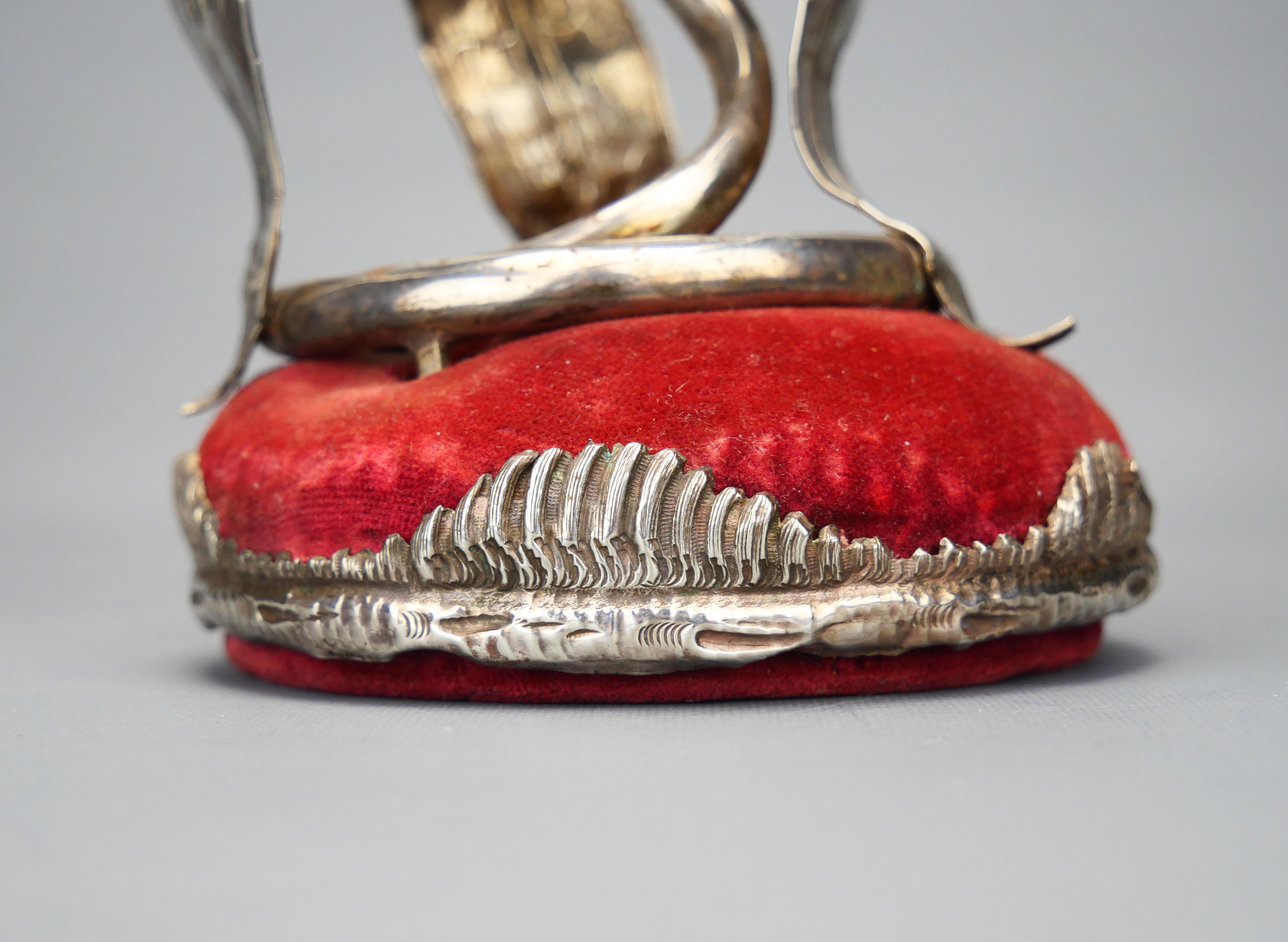 1862 Flower Jewelry Rings Demo Stand  solid 830 Silver Textile / 162 gr For Sale 7