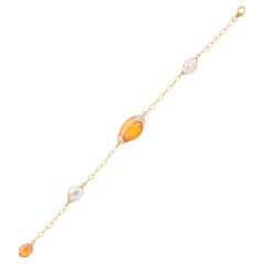 18.63 Carat Mandarin Garnet South Sea Pearl 18 Karat Yellow Gold Bracelet