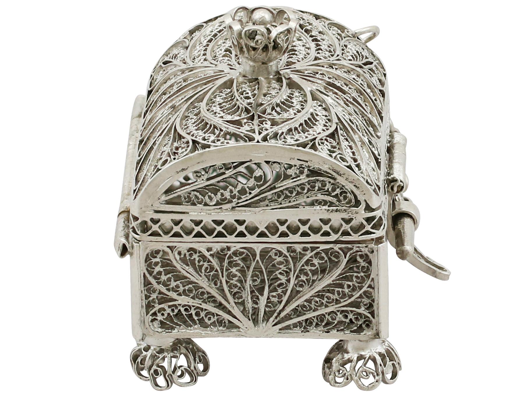 Elephant Decorative Trinket Box from London Ornaments