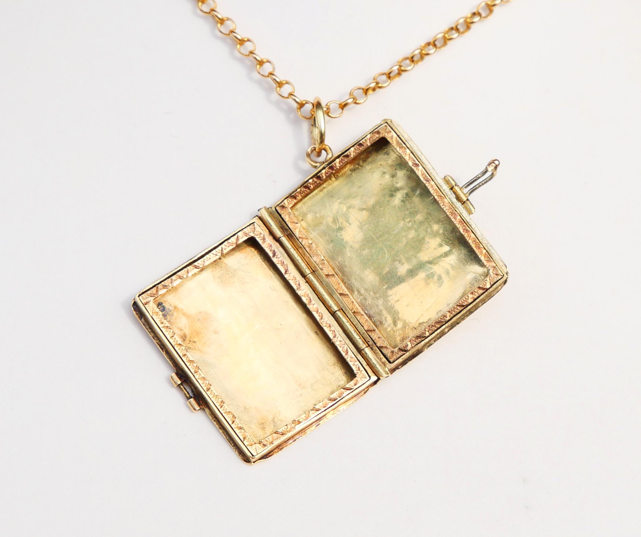 1864 Bible Book Locket Pendant solid 18K Gold  / 5.11  gr For Sale 1