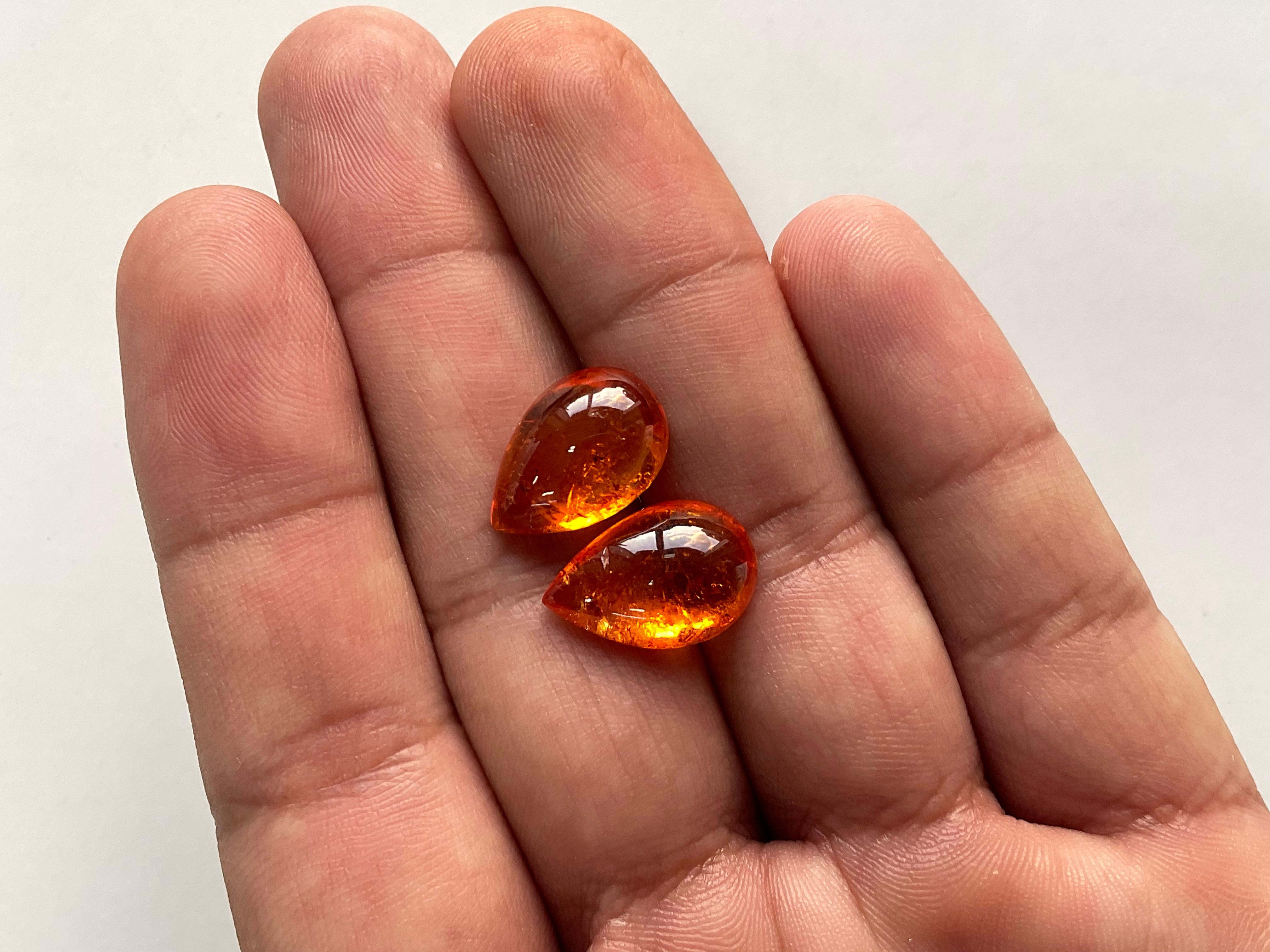 18.64 Carats Fanta Spessartite Garnet Pear 2 Pieces Top Quality Natural Gemstone For Sale 2