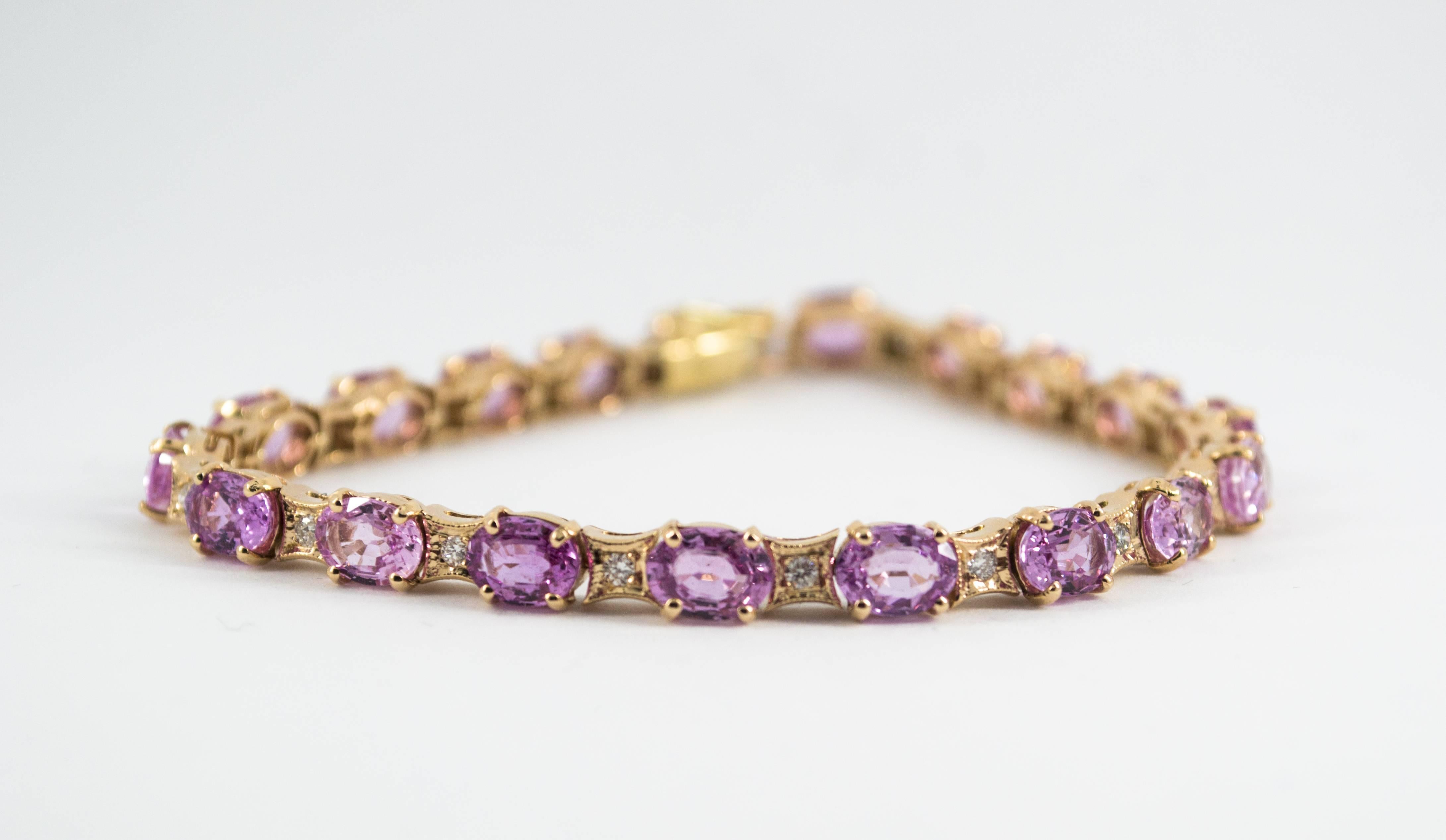 Women's or Men's 18.65 Carat Pink Sapphire 0.50 Carat Diamond Yellow Gold Bracelet