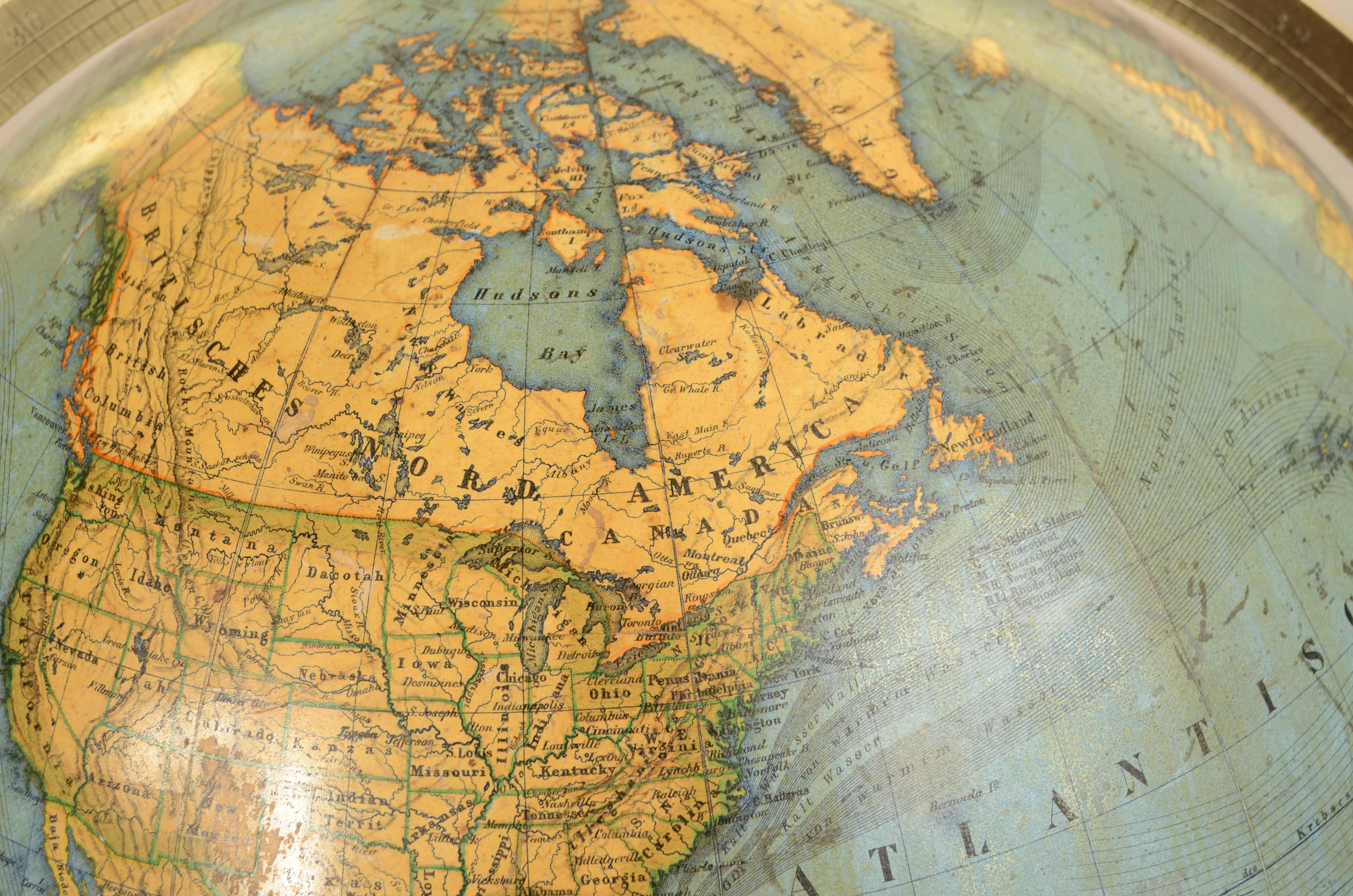 1868s globo terrestre edito da Verlag Dietrich Reimer dal cartografo Carl Adami in vendita 15