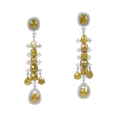 Boucles d'oreilles lustre en or 14 carats 18,69 carats avec diamant en tranches fantaisie