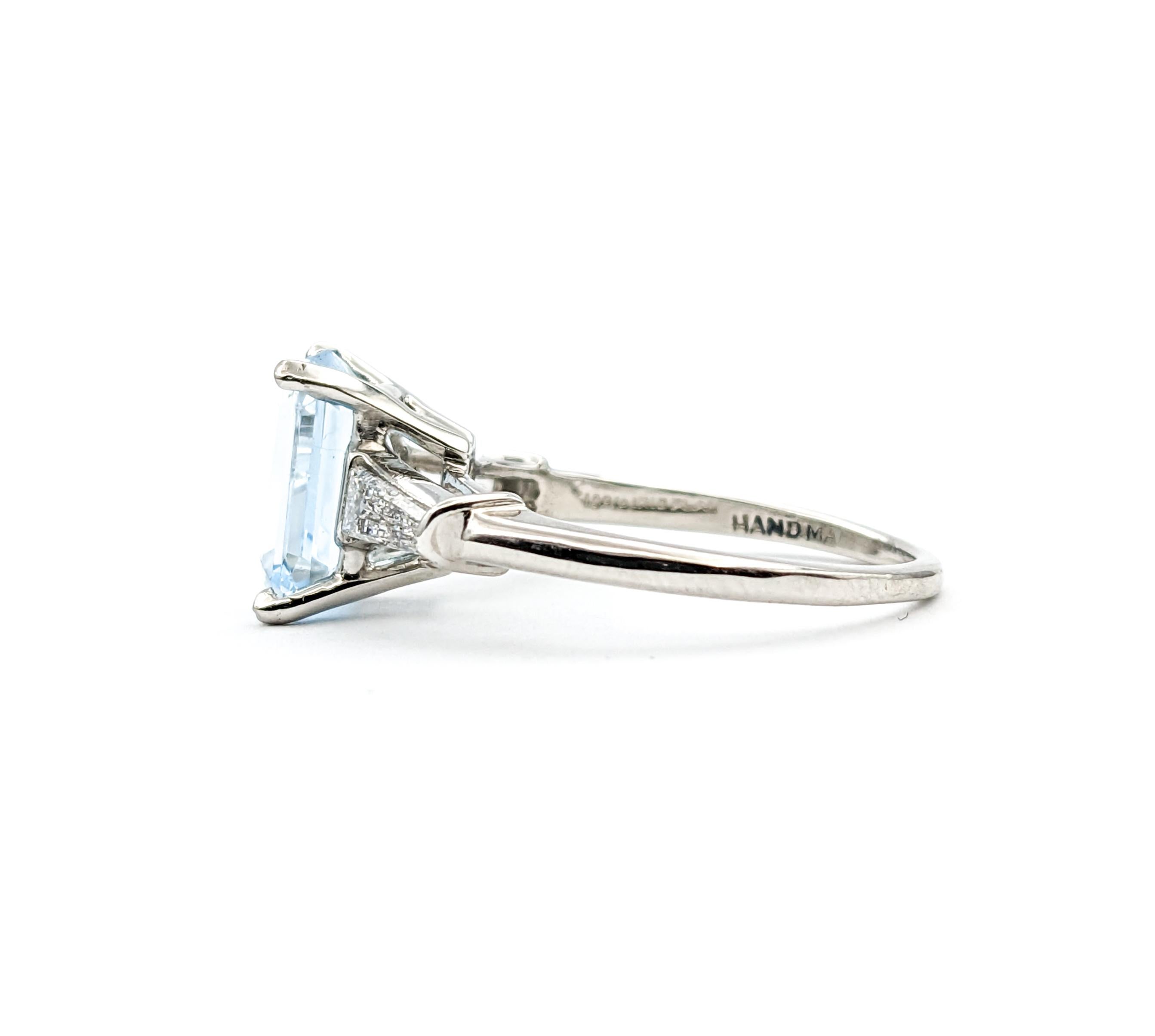 1.86ct Emerald Cut Aquamarine & Diamond Ring In Platinum For Sale 5