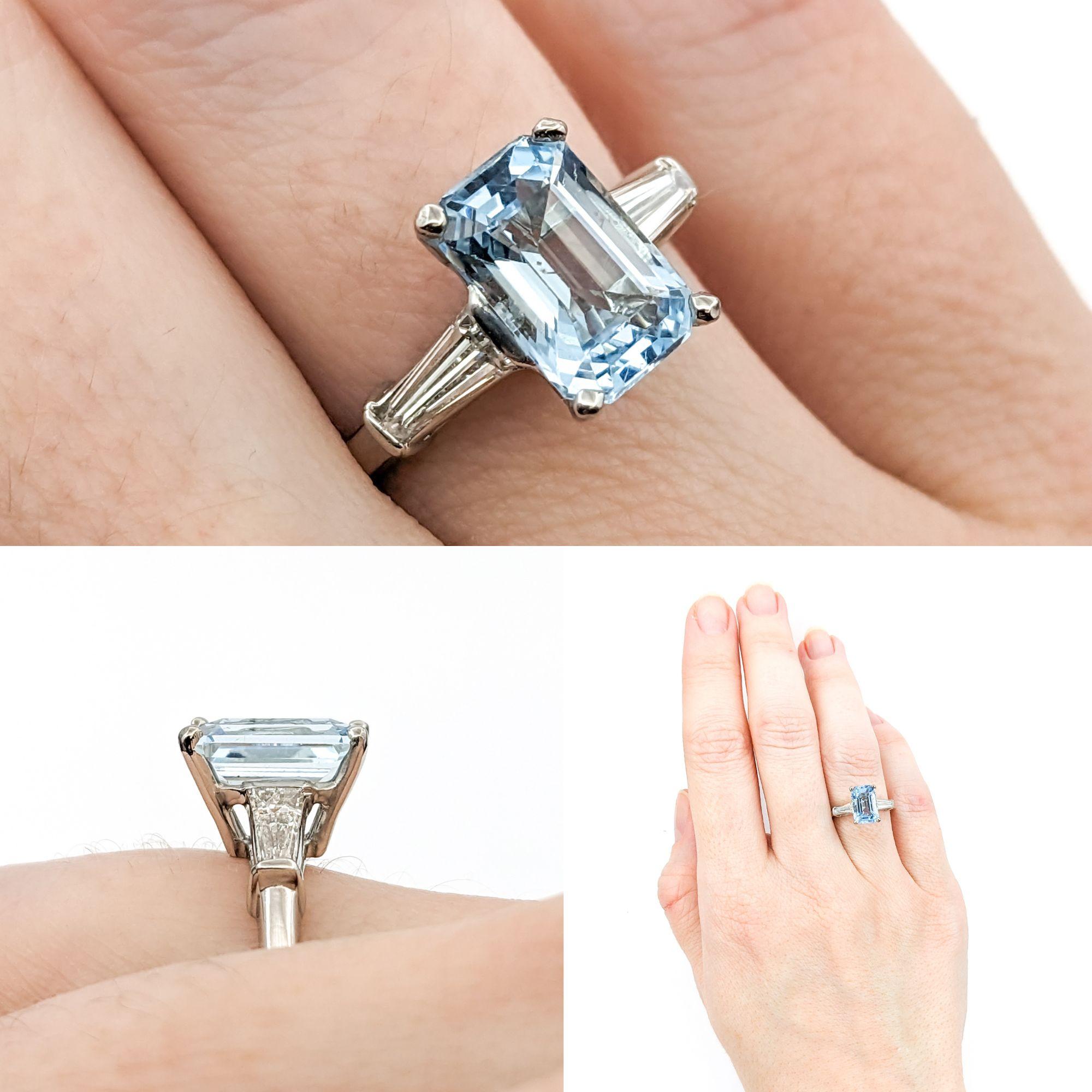 Modern 1.86ct Emerald Cut Aquamarine & Diamond Ring In Platinum For Sale
