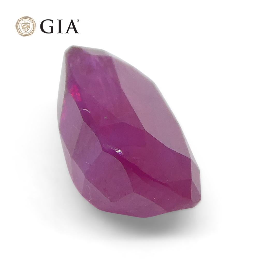 1.86ct Cushion Purplish Red Ruby GIA Certified Vietnam Unheated in vendita 4