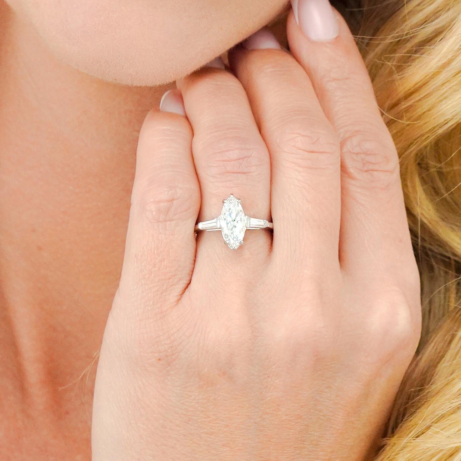 1,86ct F VS2 Anillo de Diamantes Marquesa GIA en Excelente estado para la venta en Litchfield, CT