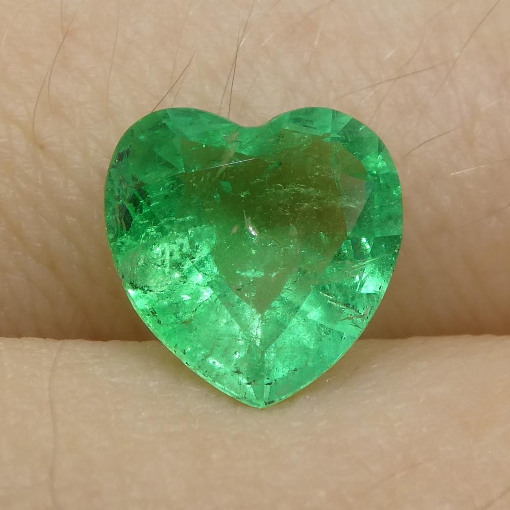 1.86ct Heart Green Emerald from Colombia For Sale 1