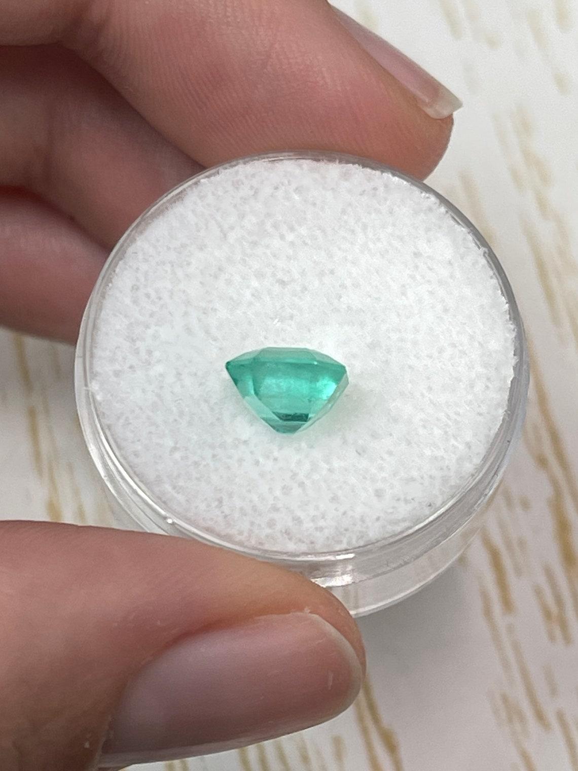 1.87 Carat 8x8 Art Deco Green Colombian Emerald - Asscher Cut May Birthstone Gem For Sale 1