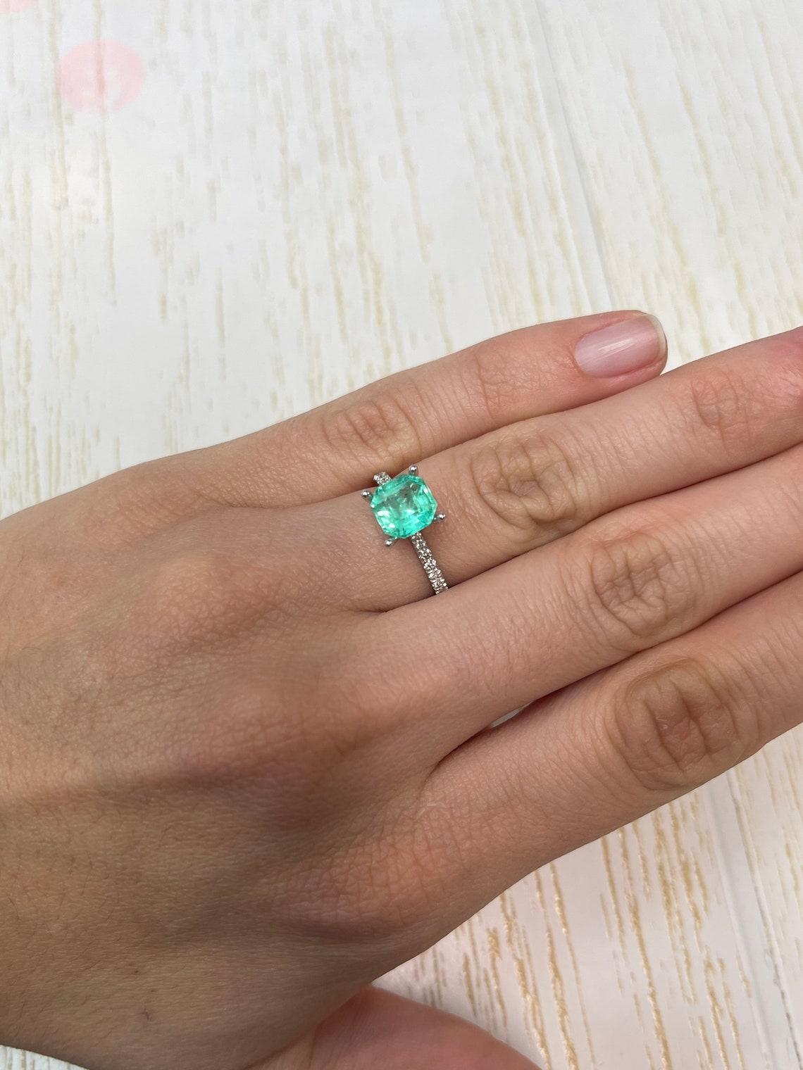 1.87 Carat 8x8 Art Deco Green Colombian Emerald - Asscher Cut May Birthstone Gem For Sale 3
