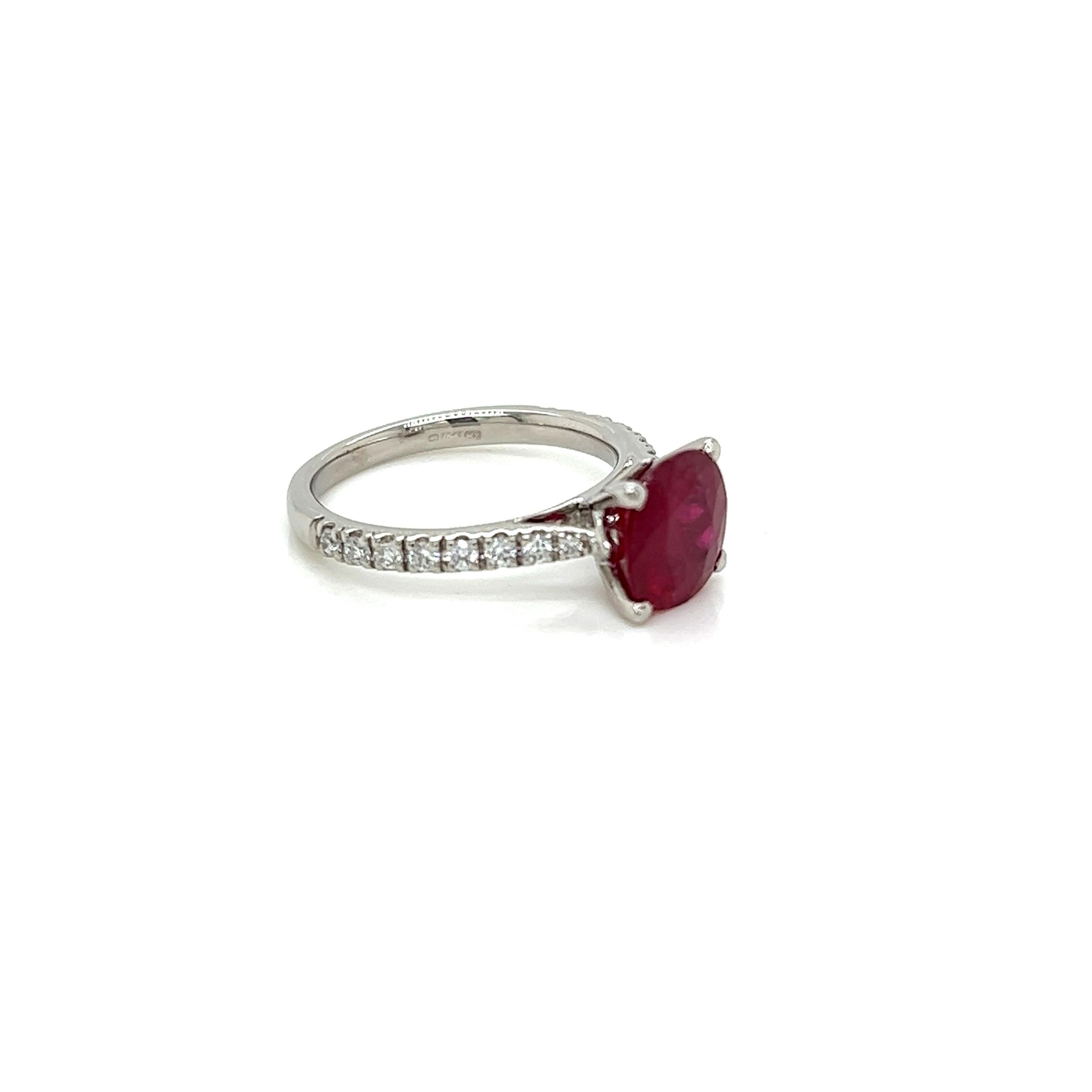 1.87 Carat Cushion Cut Ruby and Diamond Ring in Platinum In New Condition For Sale In London, GB