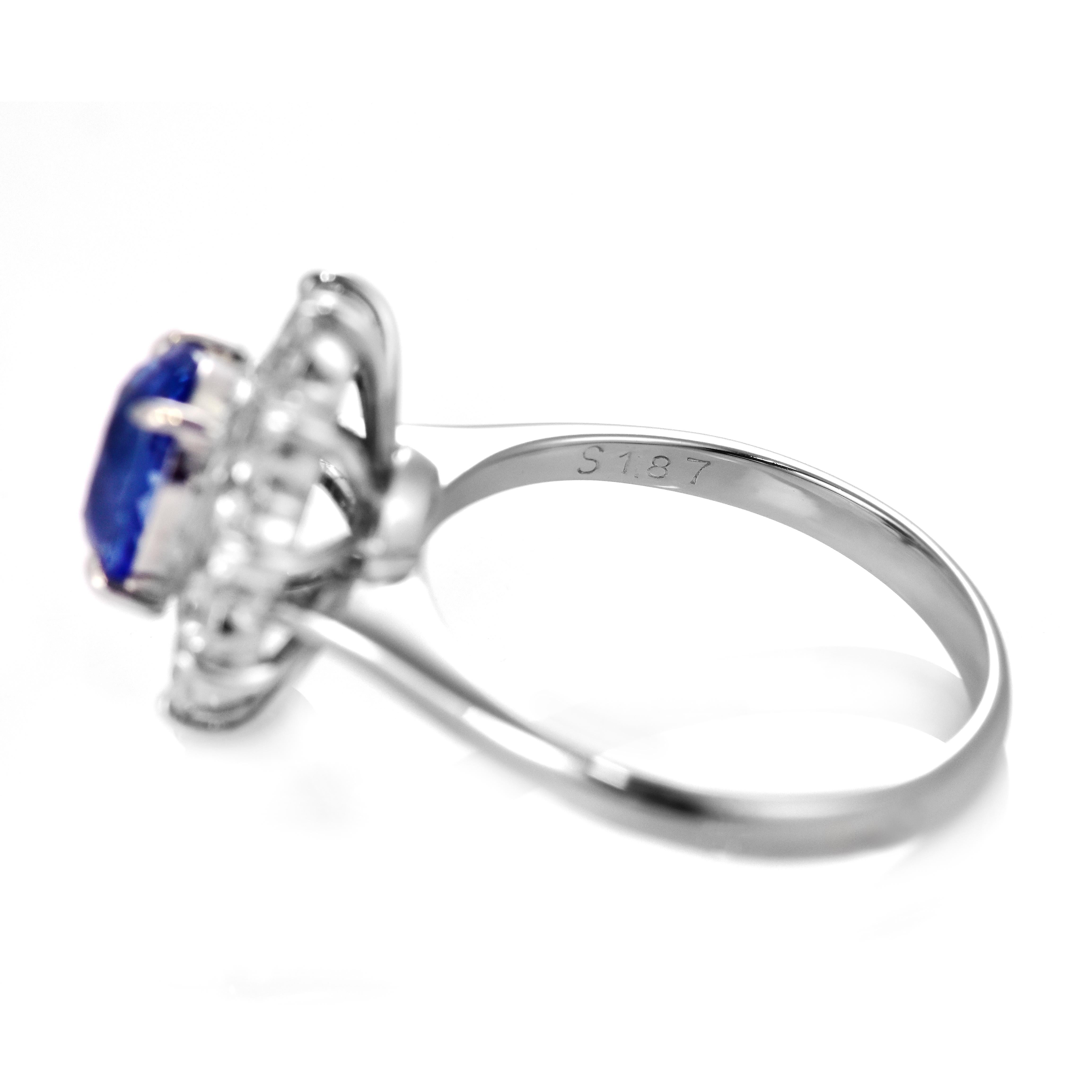 Women's 1.87 Carat Natural Velvet Blue Sapphire & Diamond Halo Set Ring Made in Platinum For Sale