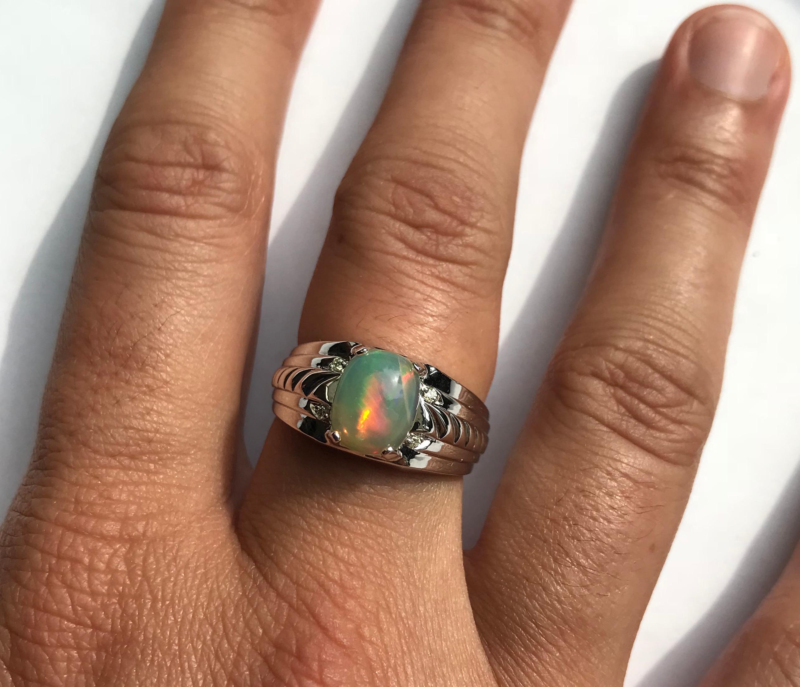 1.87 Carat Opal and 0.04 Carat White Diamond Men’s Ring In New Condition In GREAT NECK, NY