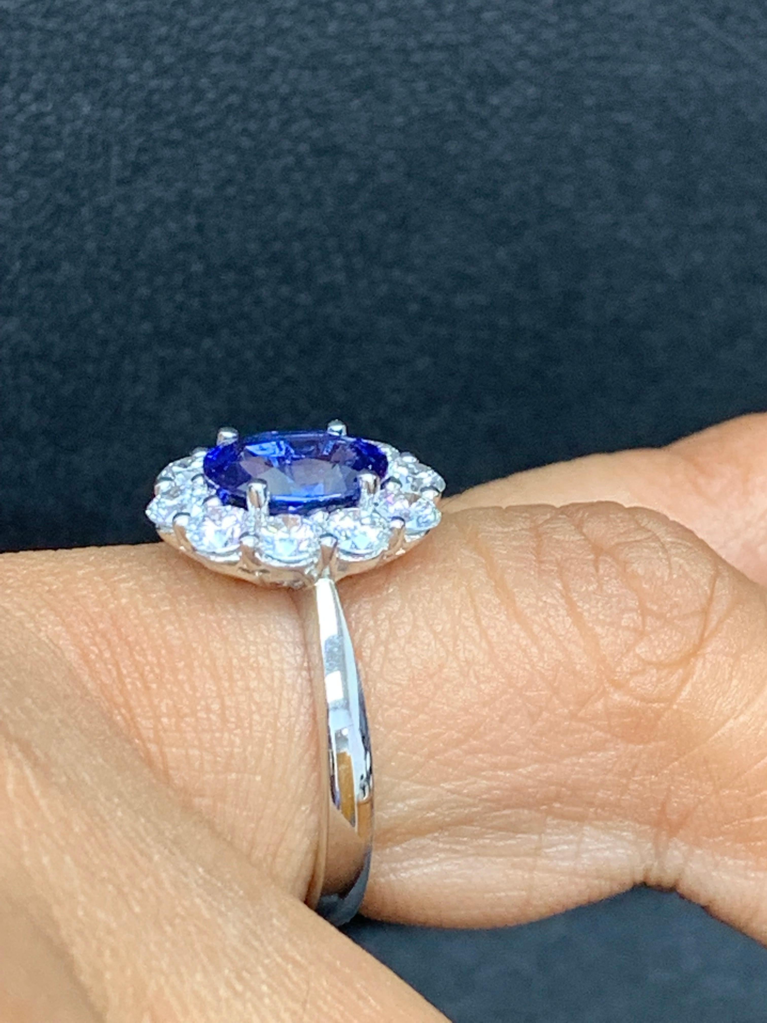 1.87 Carat Oval Cut Sapphire and Diamond Engagement Ring in 18K White Gold For Sale 5