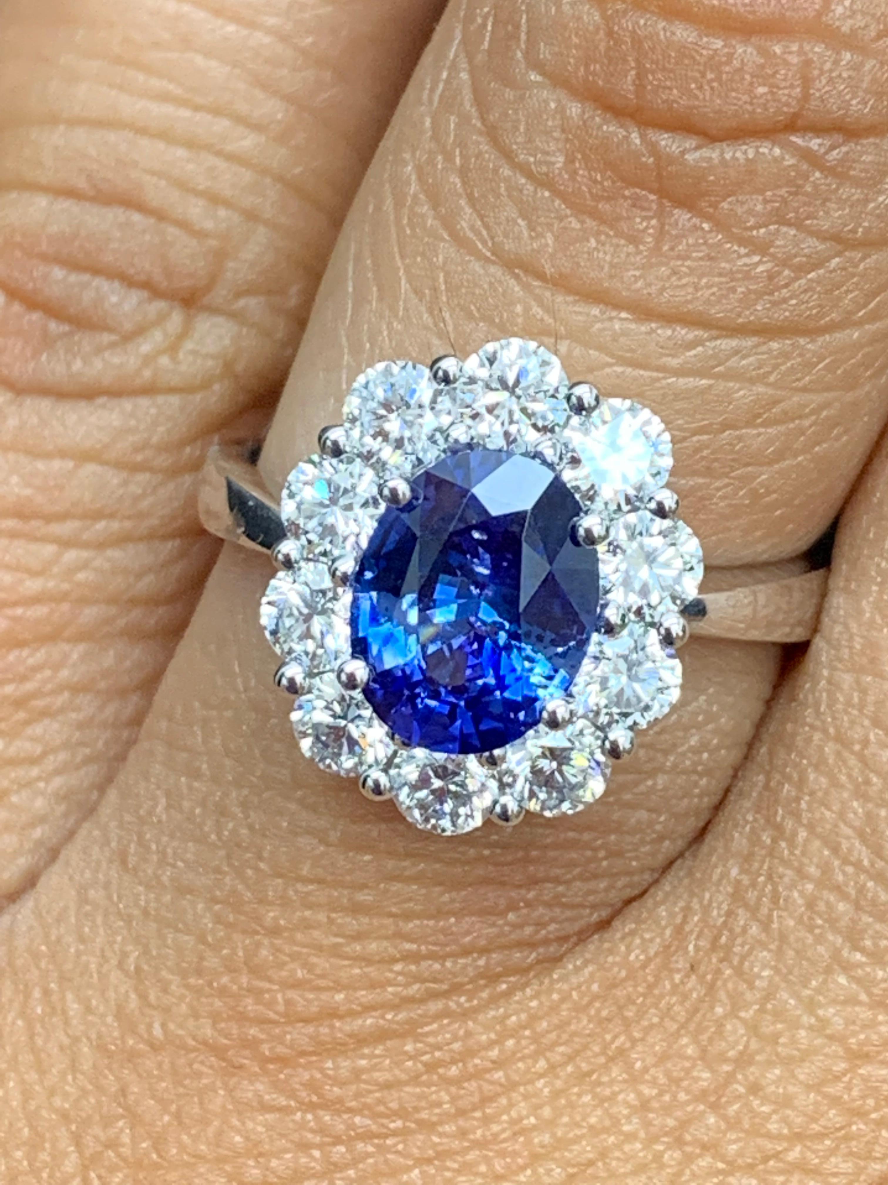 1.87 Carat Oval Cut Sapphire and Diamond Engagement Ring in 18K White Gold For Sale 4