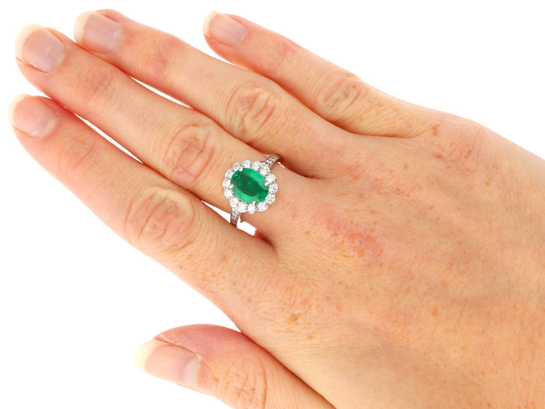 1,87 Karat sambischer Smaragd und 0,68 Karat Diamant Platin Kleiderring CIRCA 1935 im Angebot 6