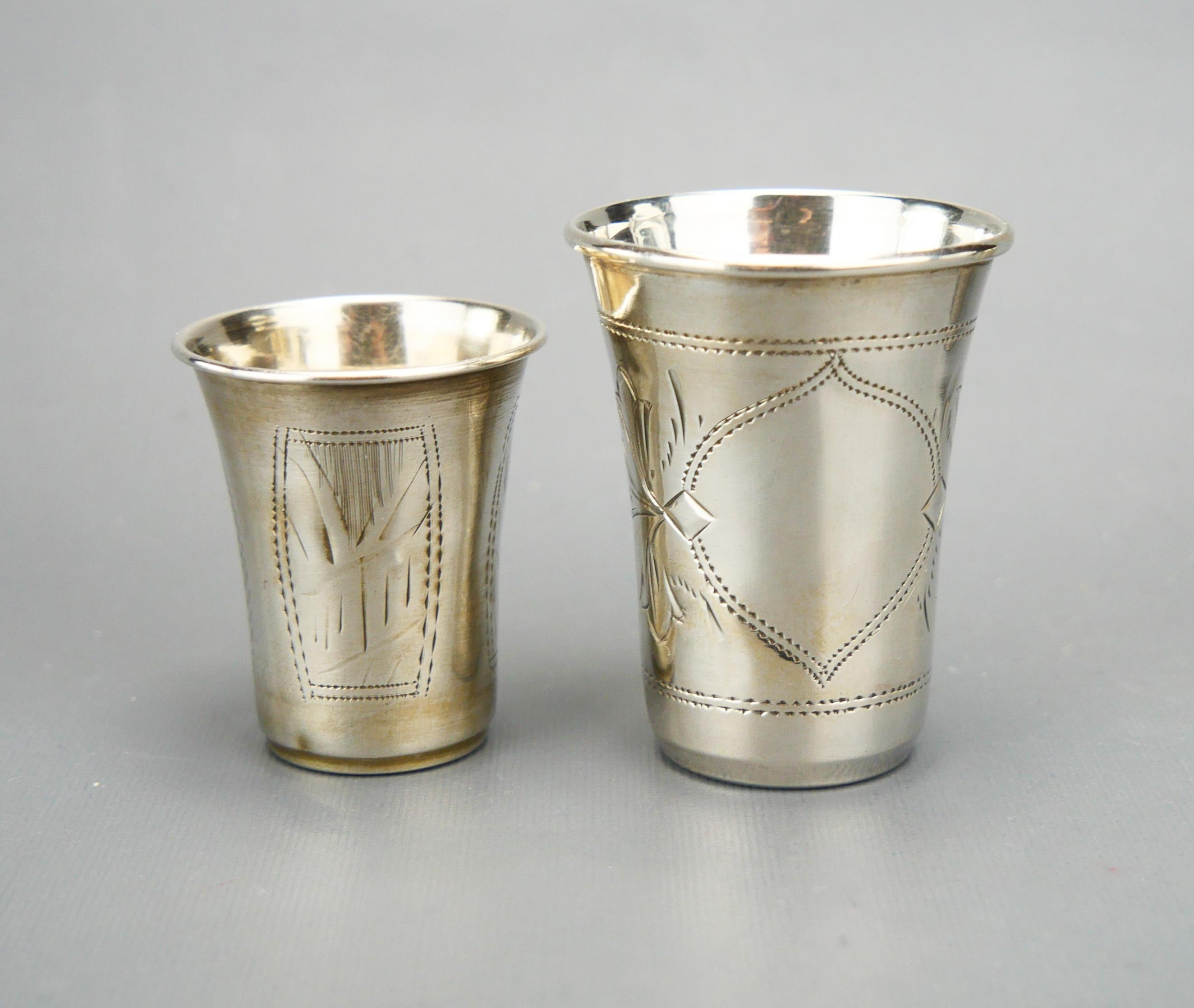 1870-1900 Quattro antichi bicchieri da vodka in argento Sterling 84/ 76 grammi in vendita 6