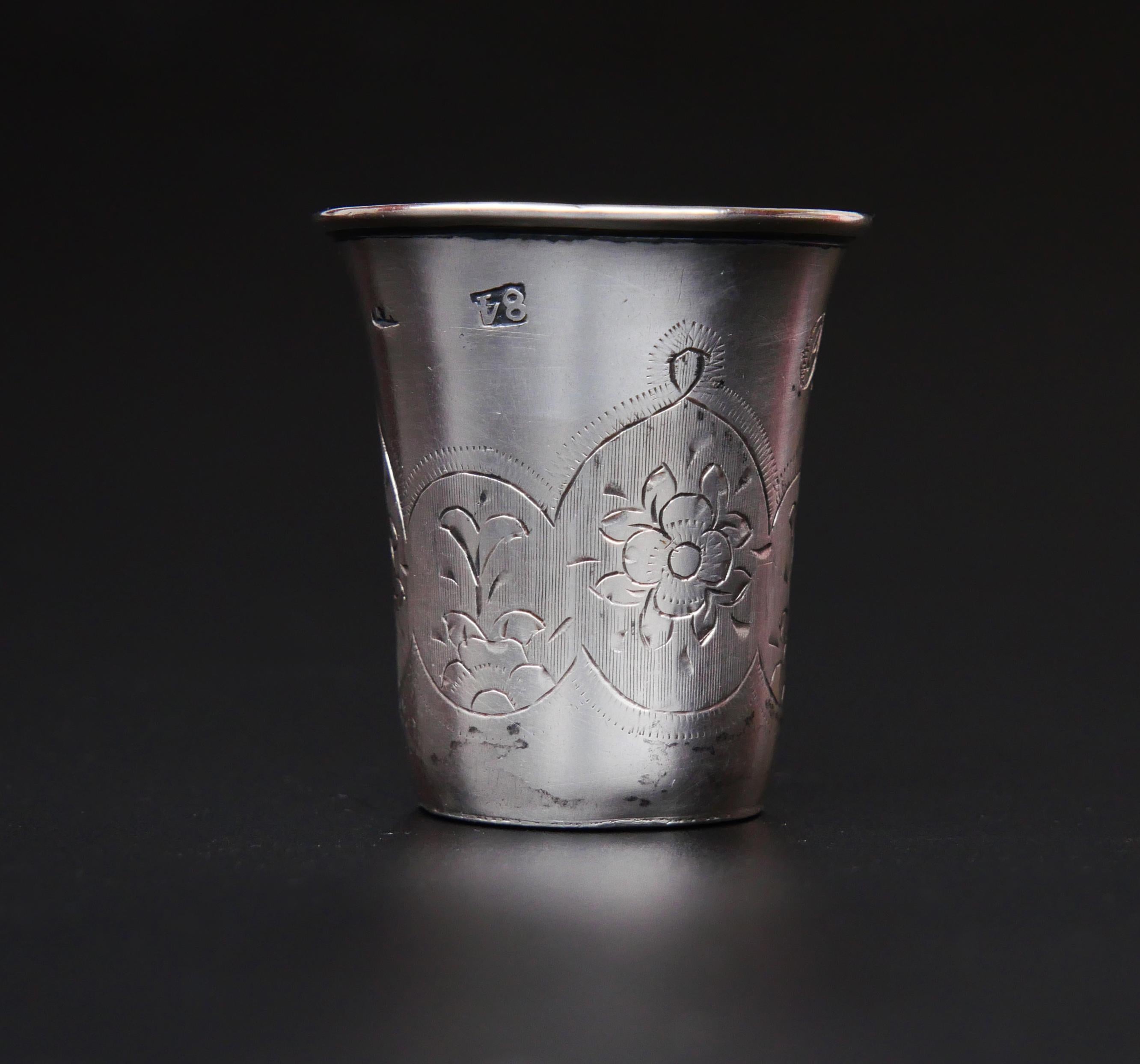 1870-1900 Quattro antichi bicchieri da vodka in argento Sterling 84/ 76 grammi in vendita 10