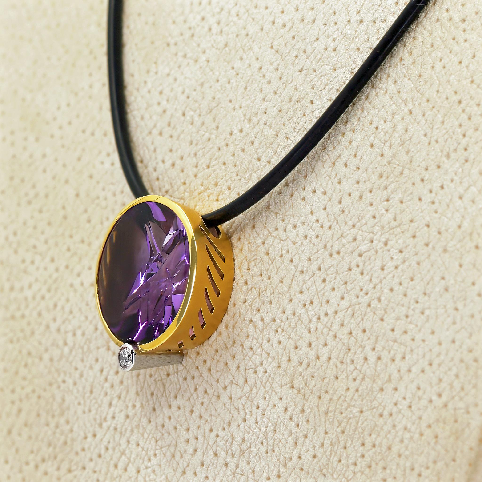 18.70 Carat Amethyst Diamond Gold Platinum Pendant Necklace, Atelier Munsteiner For Sale 1