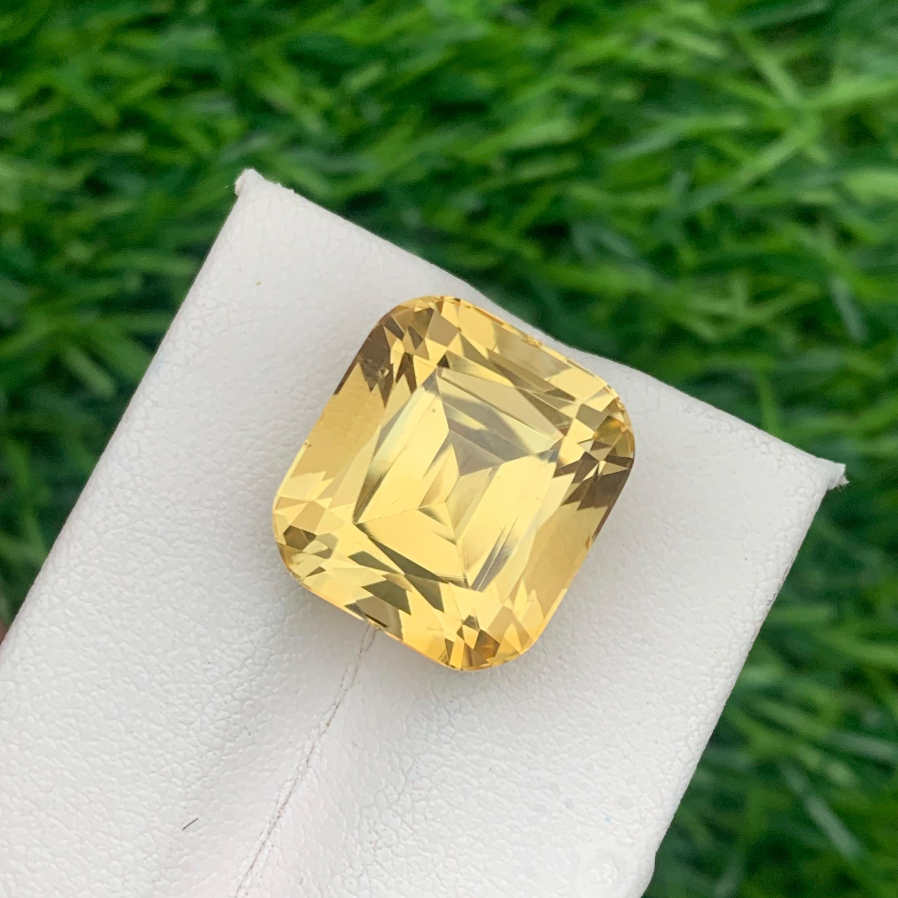 18.70 Carat Natural Loose Yellow Citrine Gemstone From Brazil Mine Cushion Cut For Sale 3