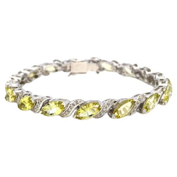 18.70 Carats Lemon Quartz and Diamond Engagement Bracelet 925 Sterling Silver For Sale