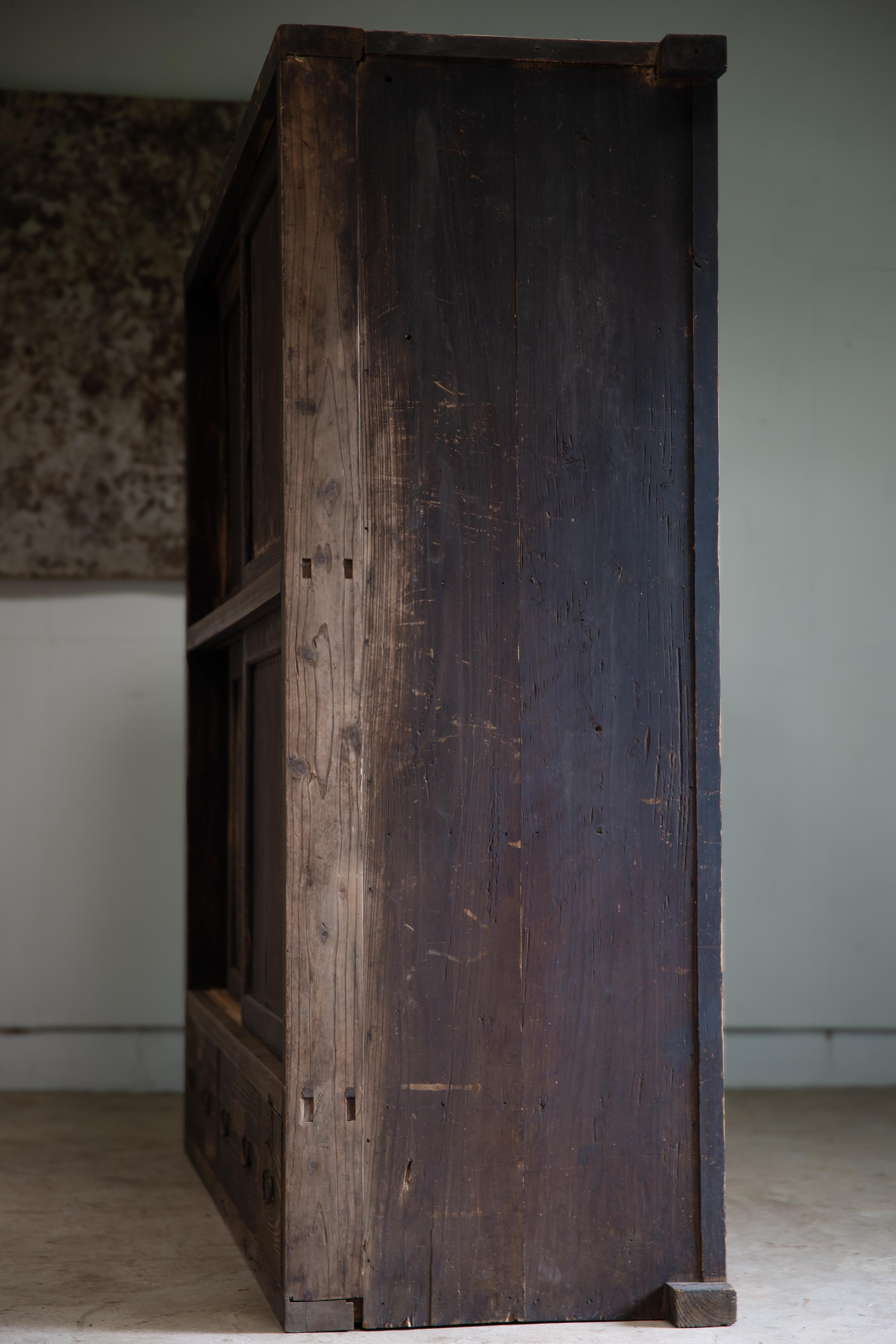 1870s-1900s Japanese antique large Mizuya tansu chest. wabi sabi primitive For Sale 8