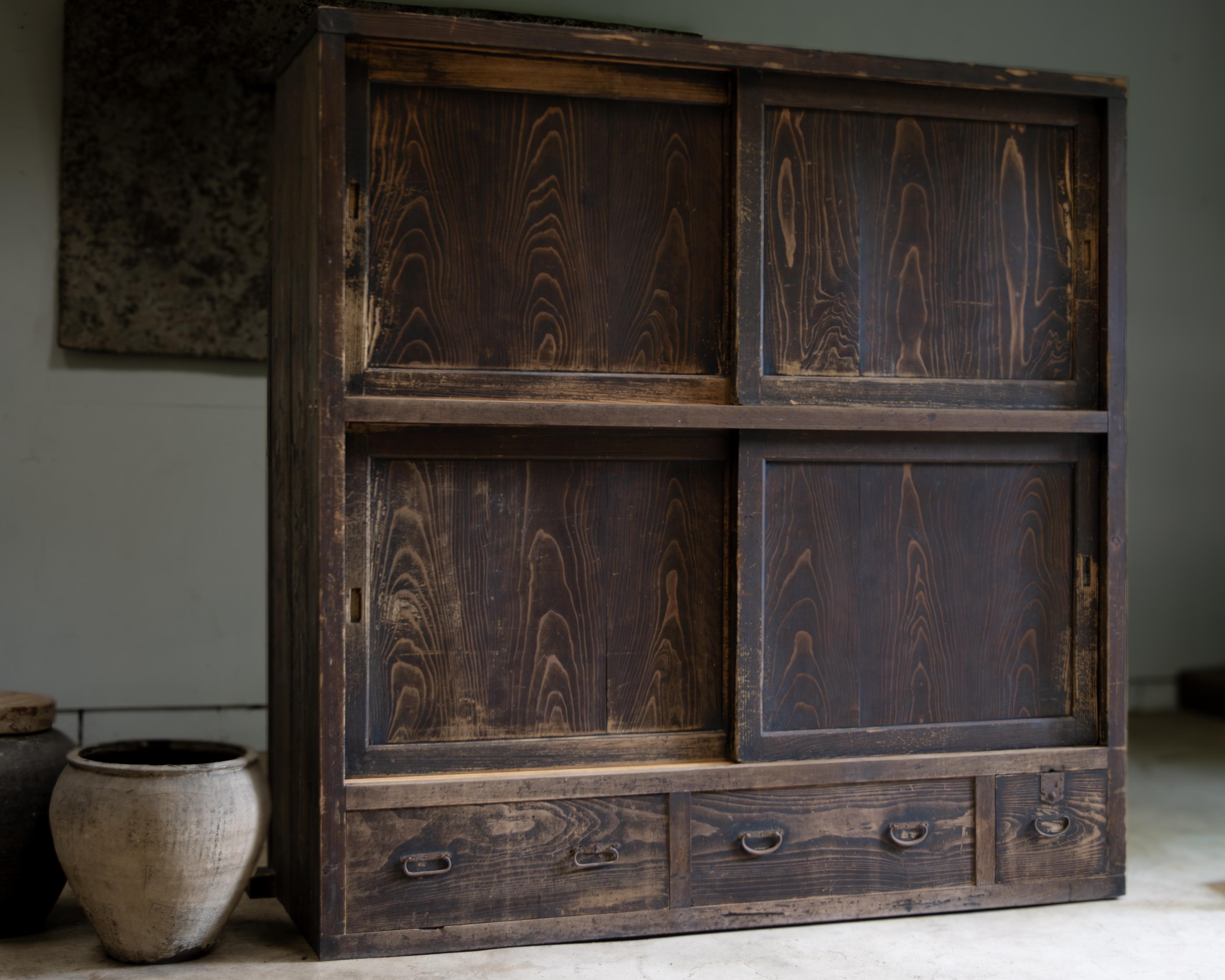 Meiji 1870s-1900s Japanese antique large Mizuya tansu chest. wabi sabi primitive For Sale