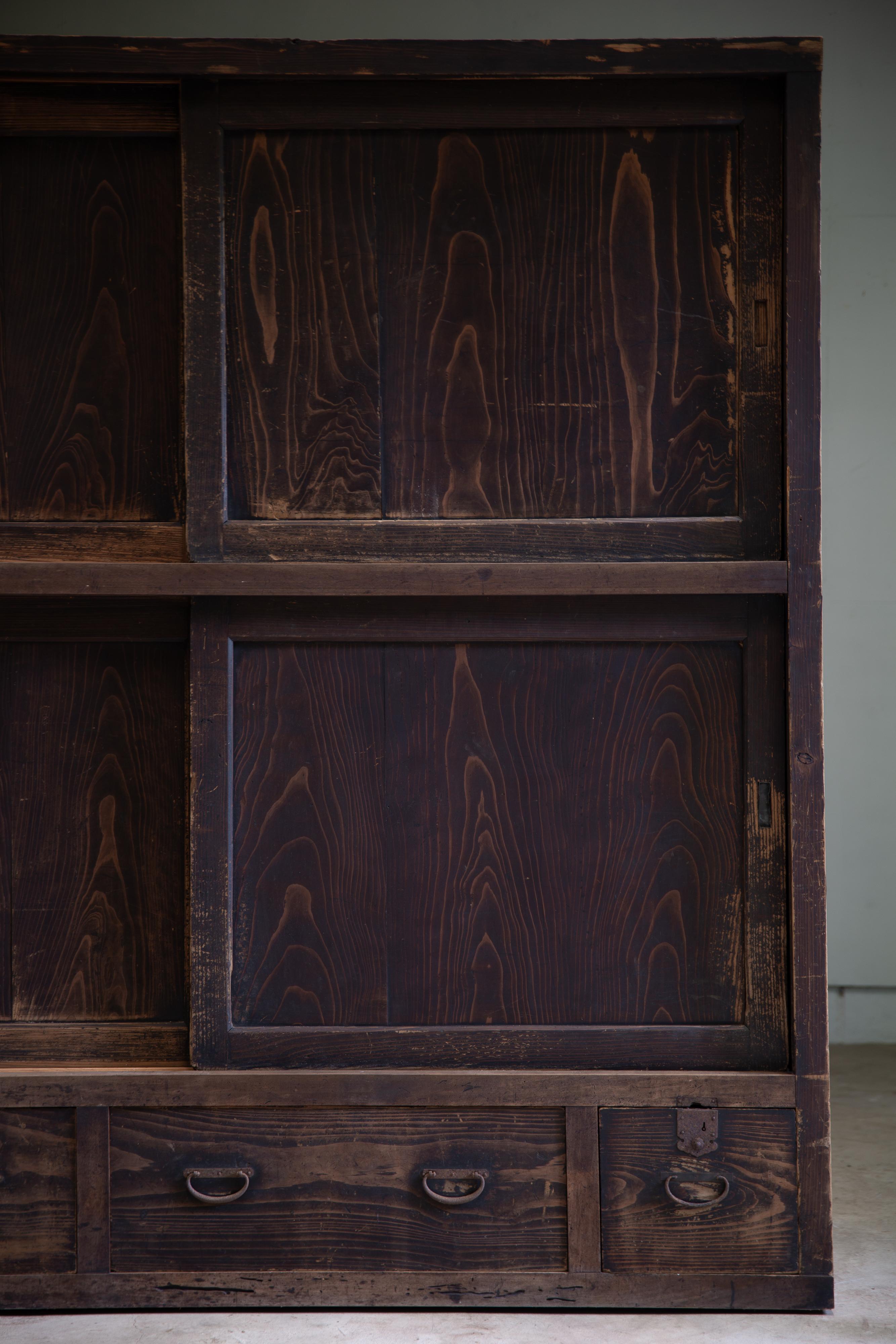 Joinery 1870s-1900s Japanese antique large Mizuya tansu chest. wabi sabi primitive For Sale