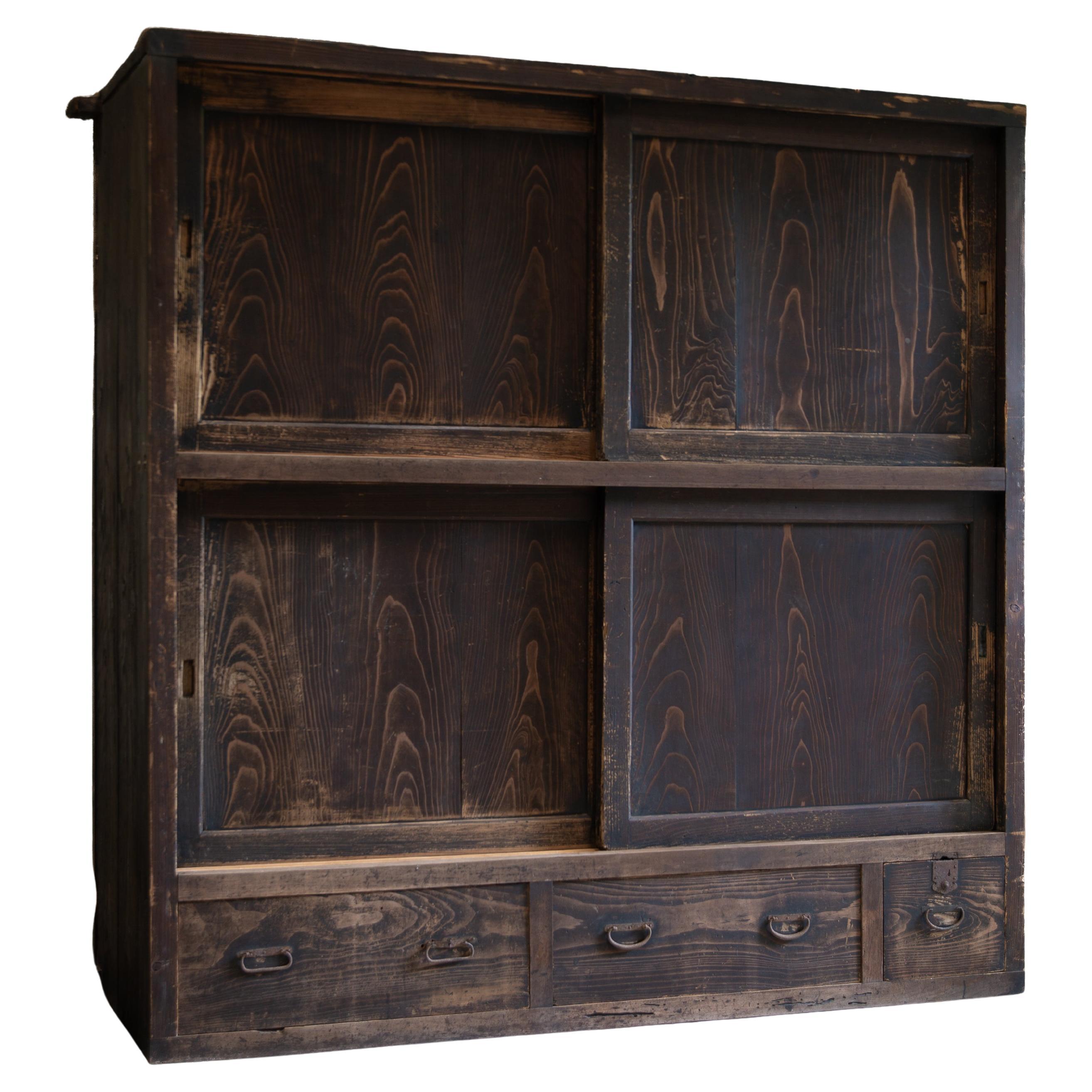 1870s-1900s Japanese antique large Mizuya tansu chest. wabi sabi primitive For Sale