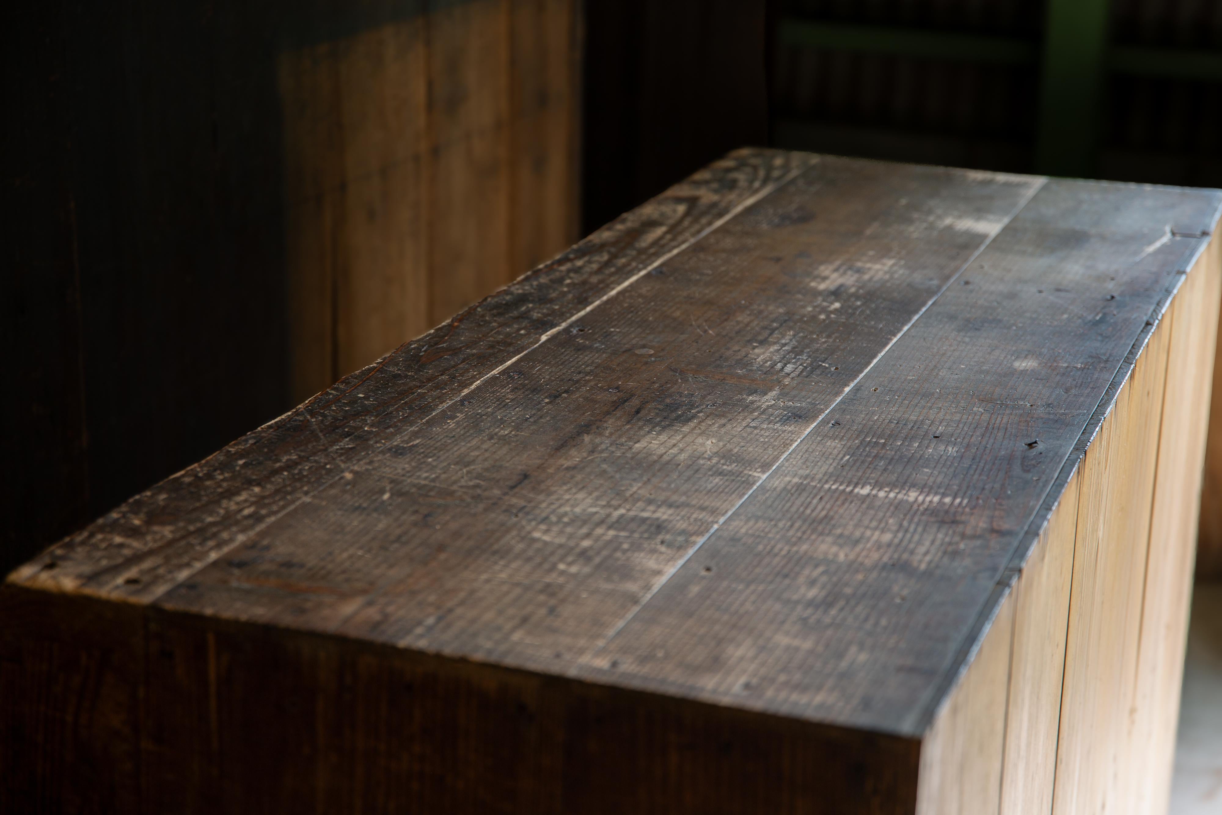 1870-1900 Giapponese antico Mizuya tansu cassapanca credenza wabi sabi primitivo in vendita 6